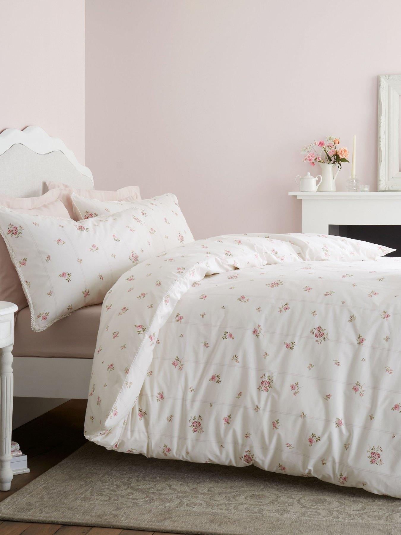 bianca-vintage-rosebud-lace-100-cotton-duvet-set-creamback