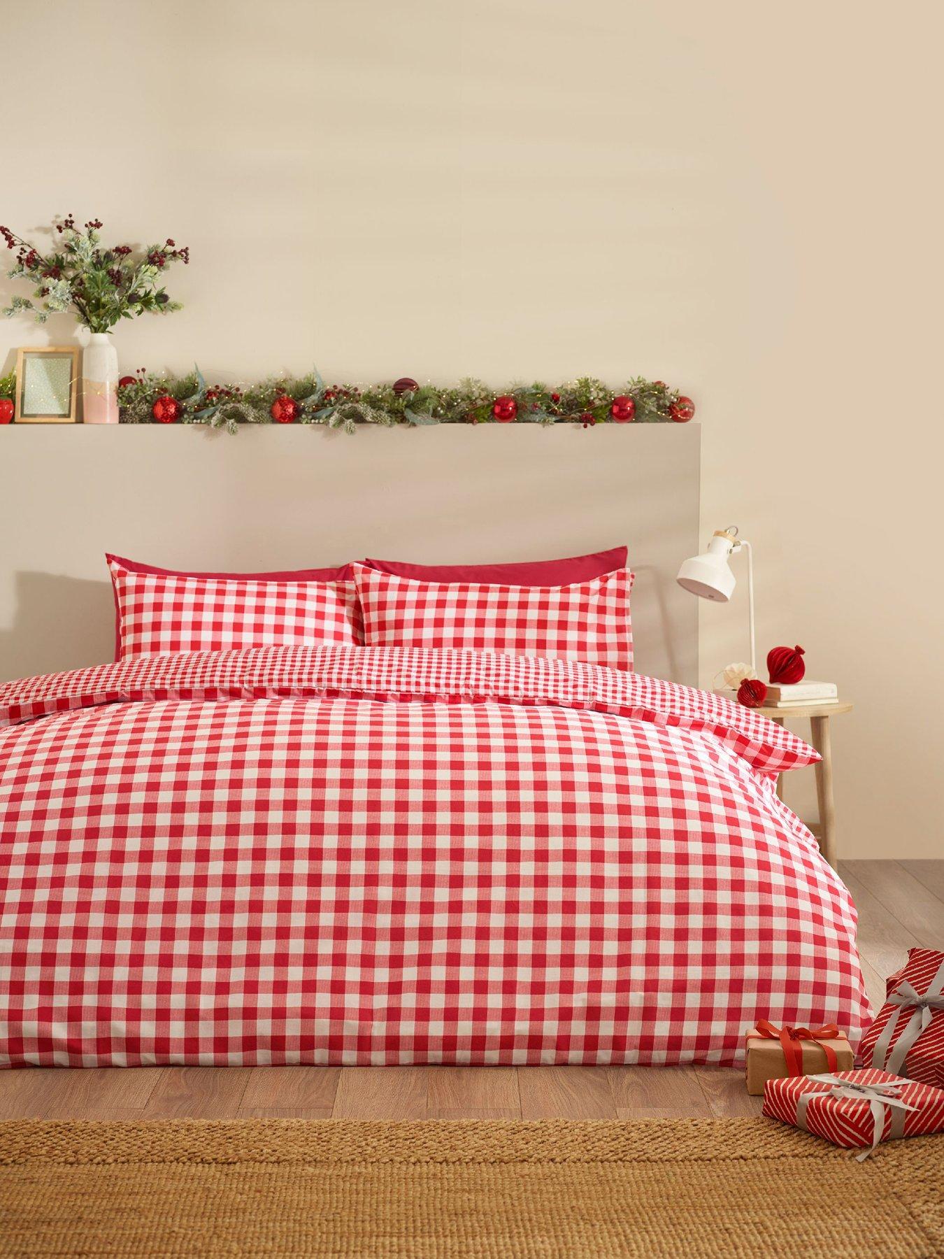 catherine-lansfield-bamford-gingham-check-duvet-set-red