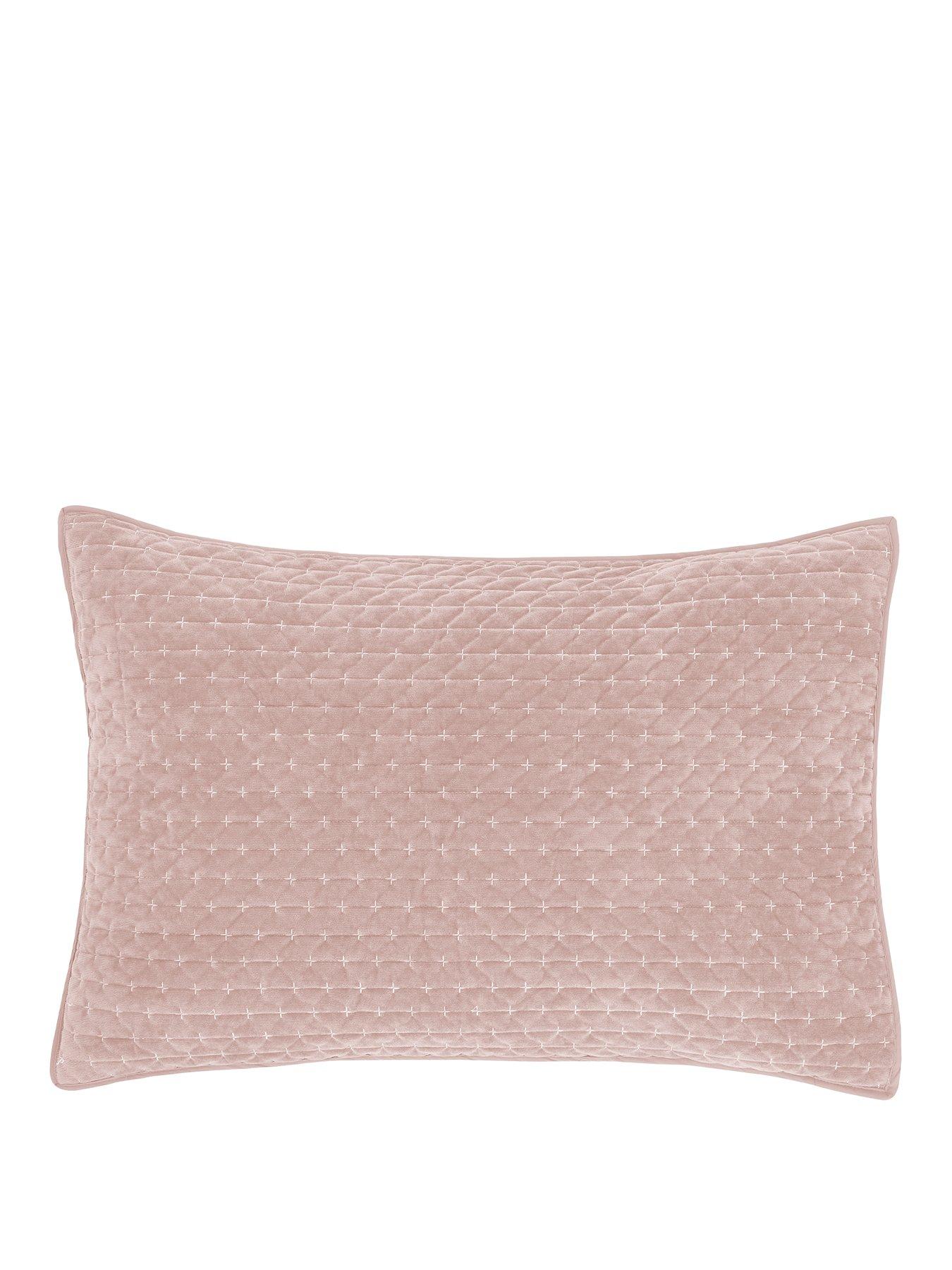bianca-attica-velvet-pillowsham-pairstillFront