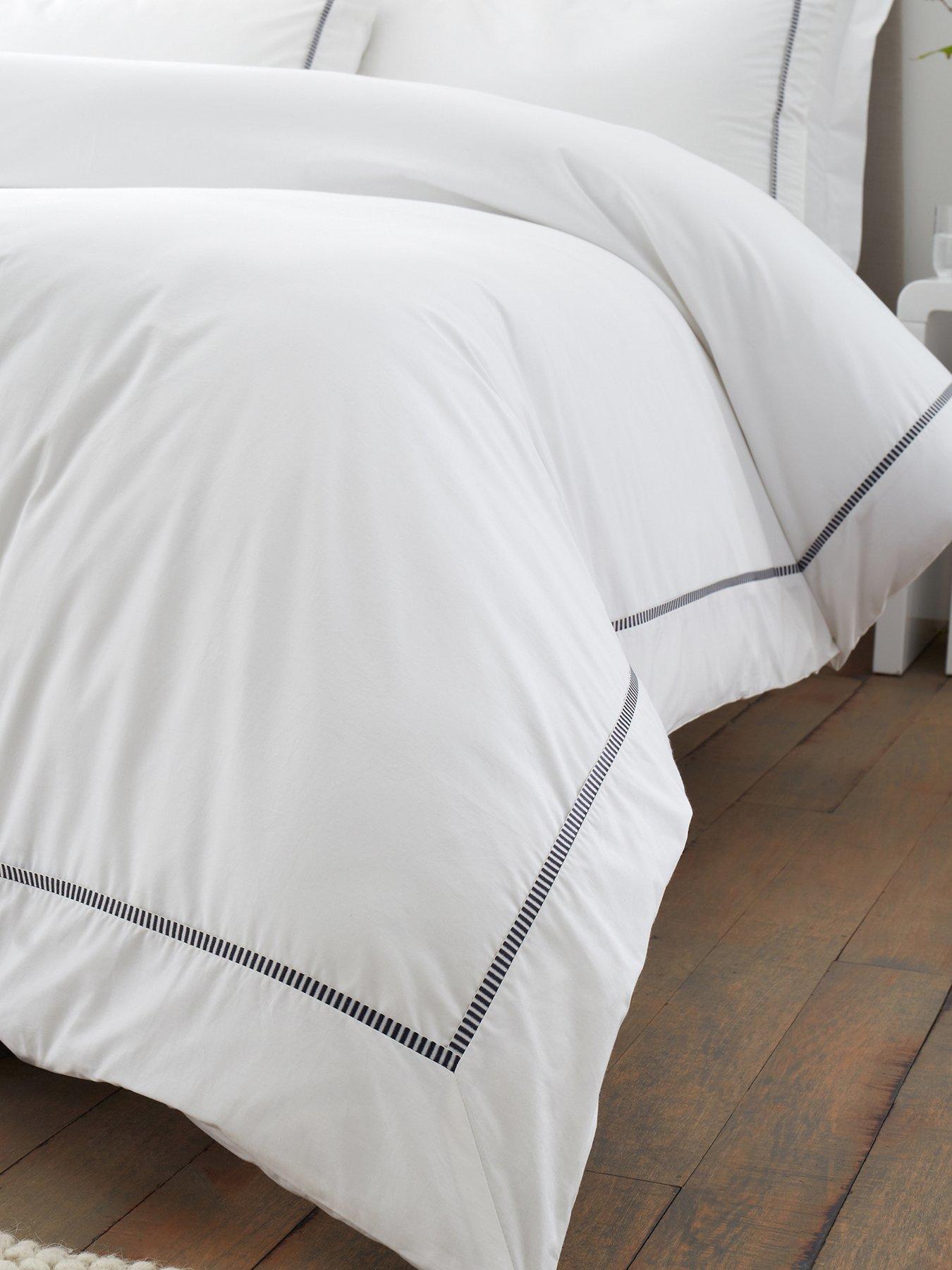 Image 5 of 6 of Bianca Contrast Trim 100% Cotton Duvet Set