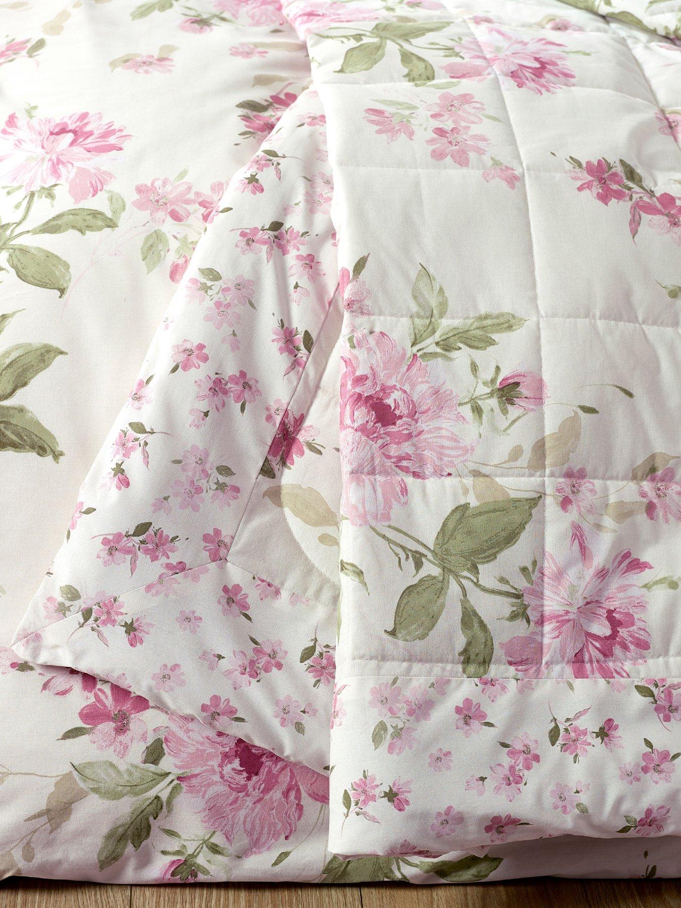 Image 3 of 4 of Catherine Lansfield Avebury Floral Bedspread 220x230 Cream