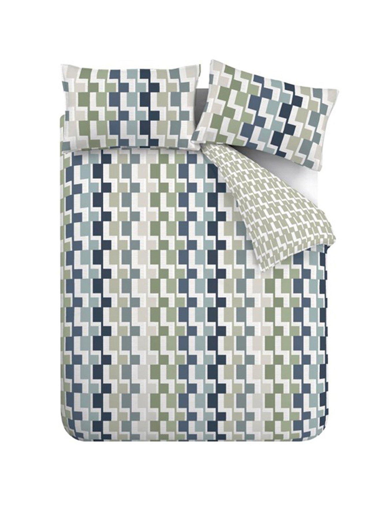 catherine-lansfield-bryson-duvet-set-bluestillFront