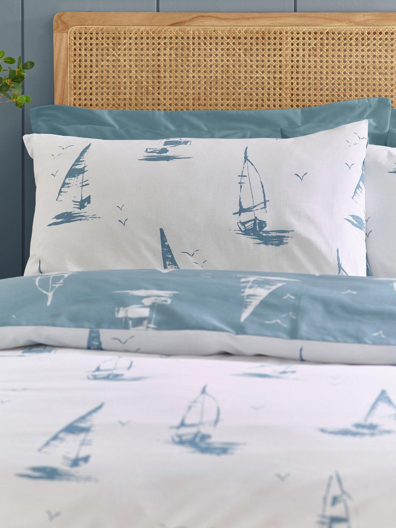 catherine-lansfield-salcombe-boats-duvet-set-soft-bluefront