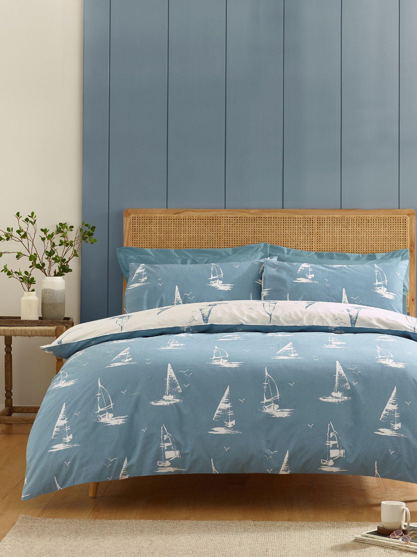 catherine-lansfield-salcombe-boats-duvet-set-soft-blueback