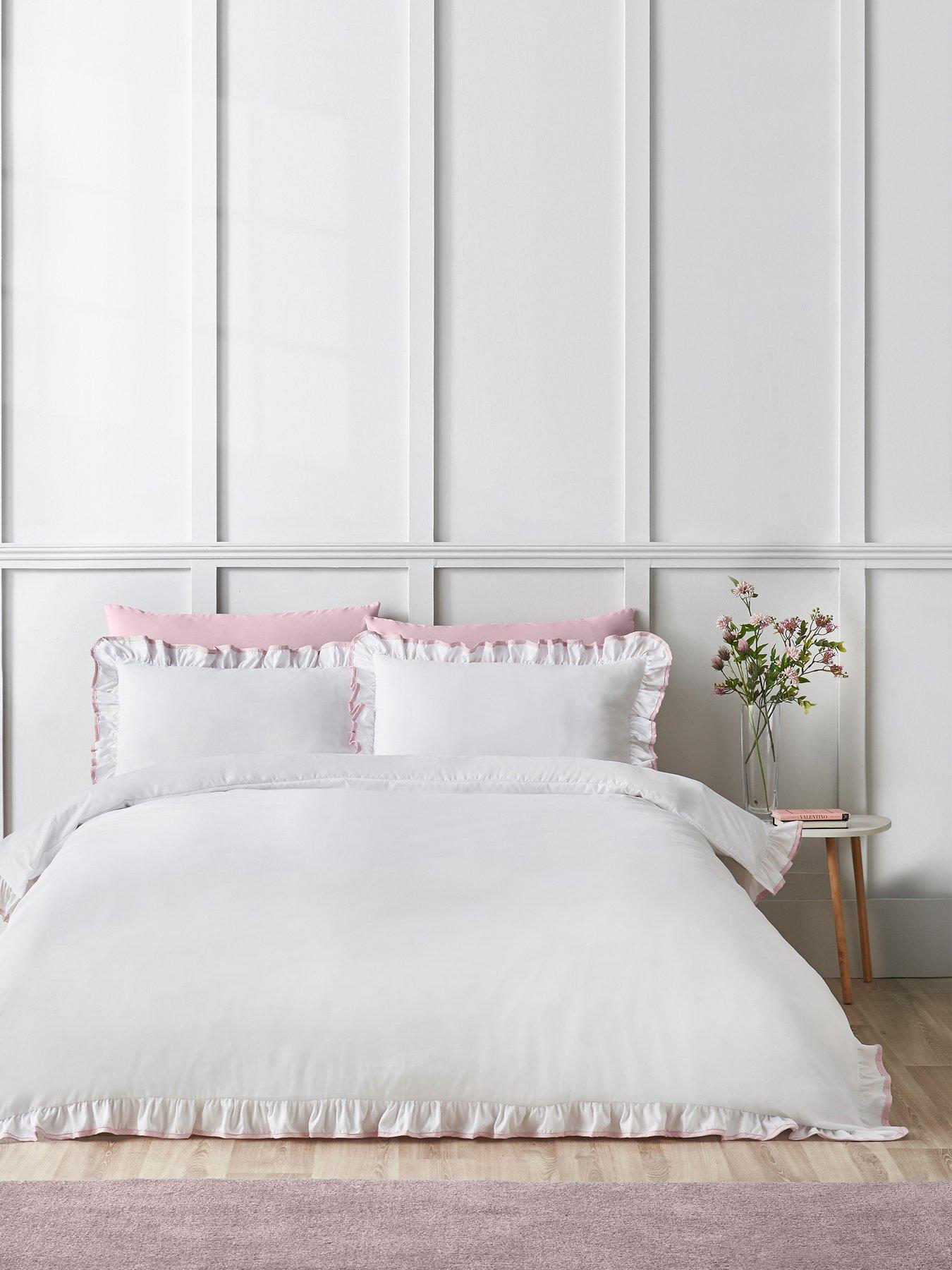 Catherine Lansfield So Soft Mono Frill Duvet Set White/Pink
