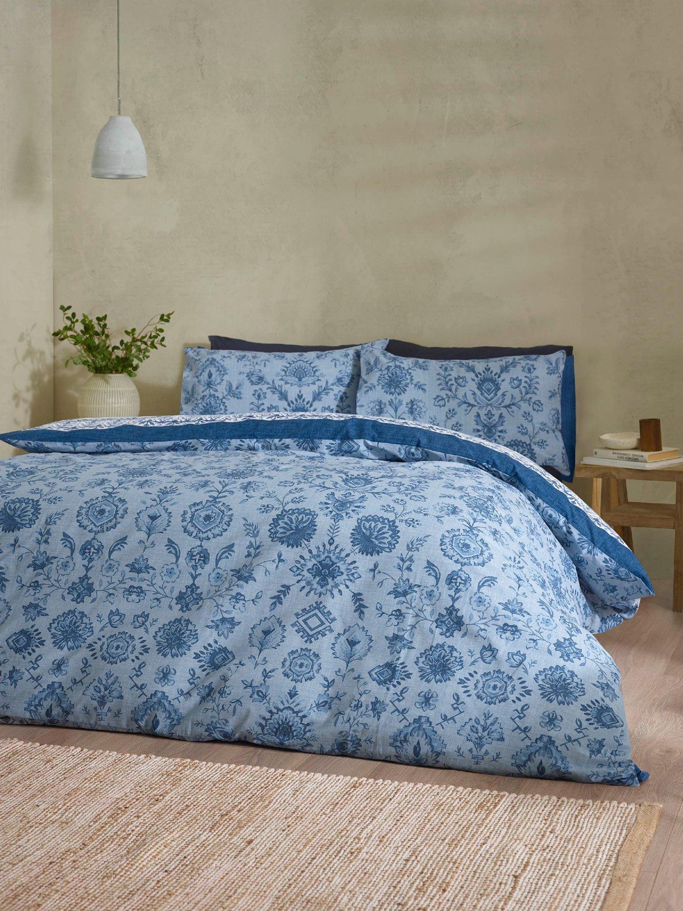 catherine-lansfield-zoukara-floral-duvet-set-blueoutfit