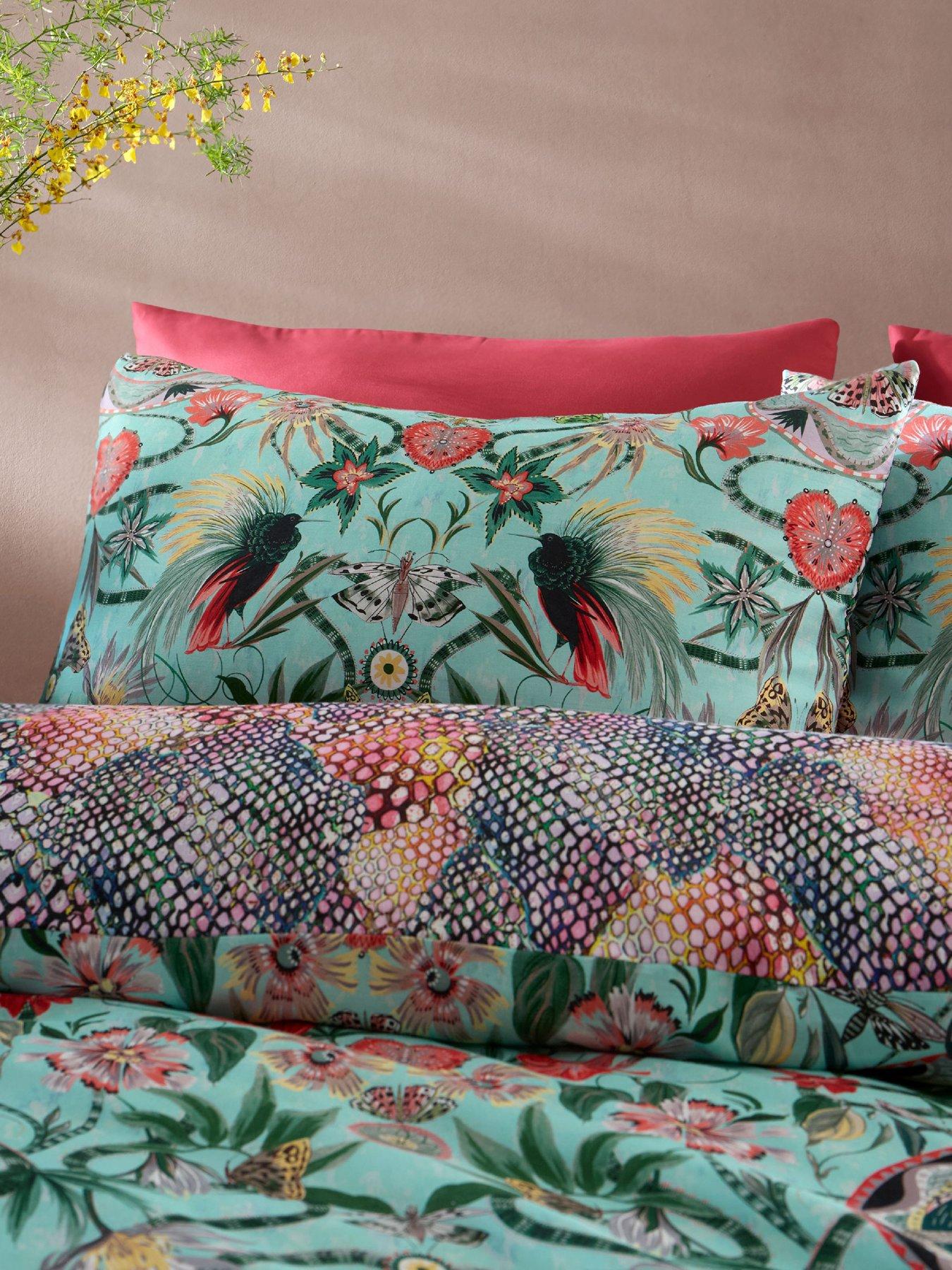 matthew-williamson-mother-amazon-duvet-set-greendetail