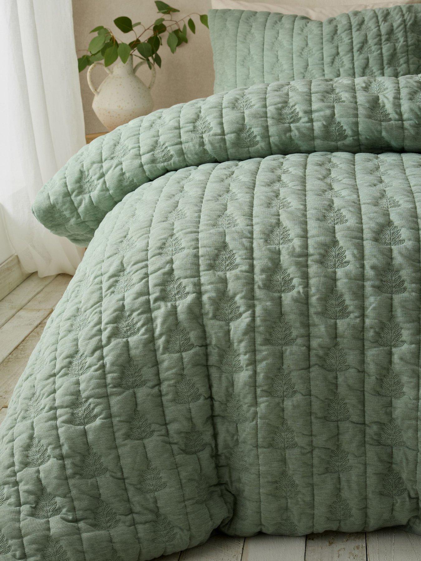 Image 6 of 6 of Pineapple Elephant Tamba Leaf Jersey Stripe Double Duvet Set Green