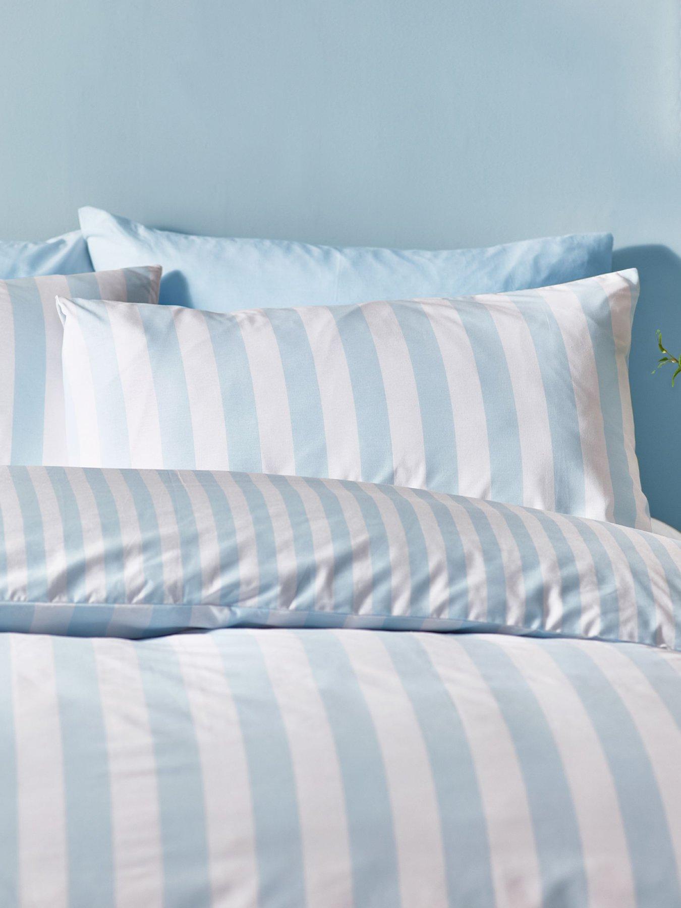 sassy-b-stripe-tease-duvet-set-blueback