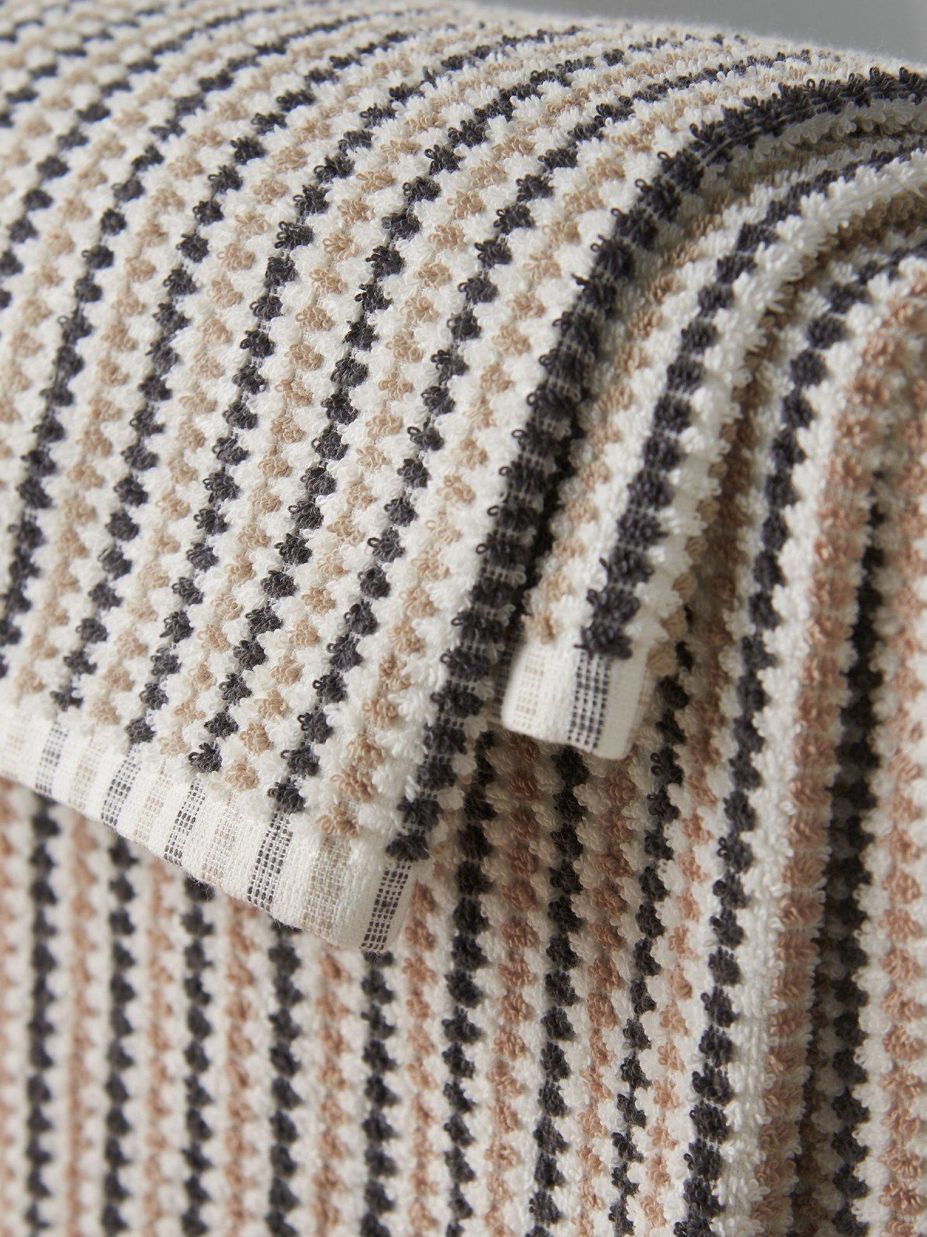 catherine-lansfield-rice-weave-stripe-100-cotton-hand-towel-50-x-90-greyback