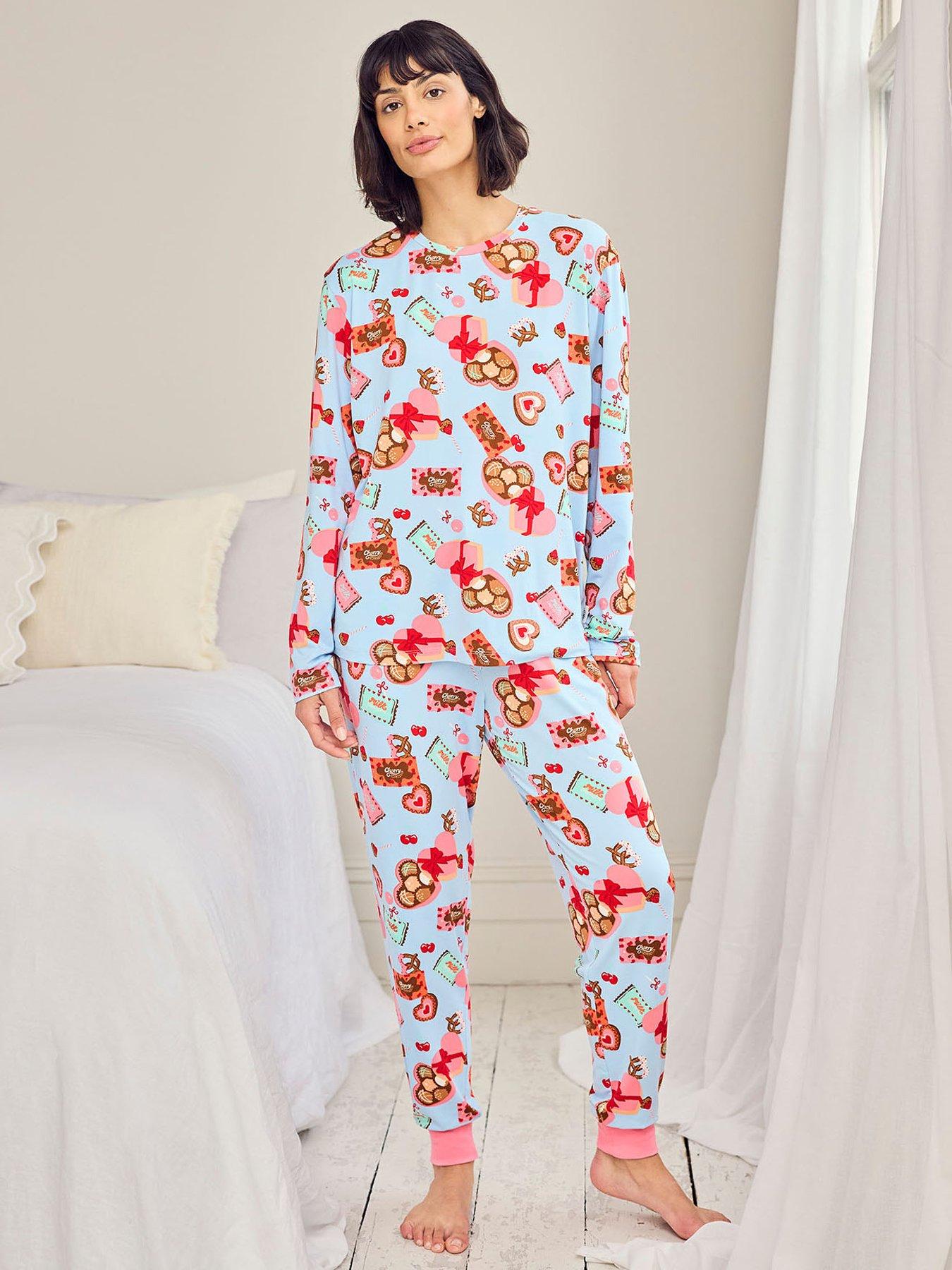 chelsea-peers-chocolate-box-print-long-pyjama-set-bluefront