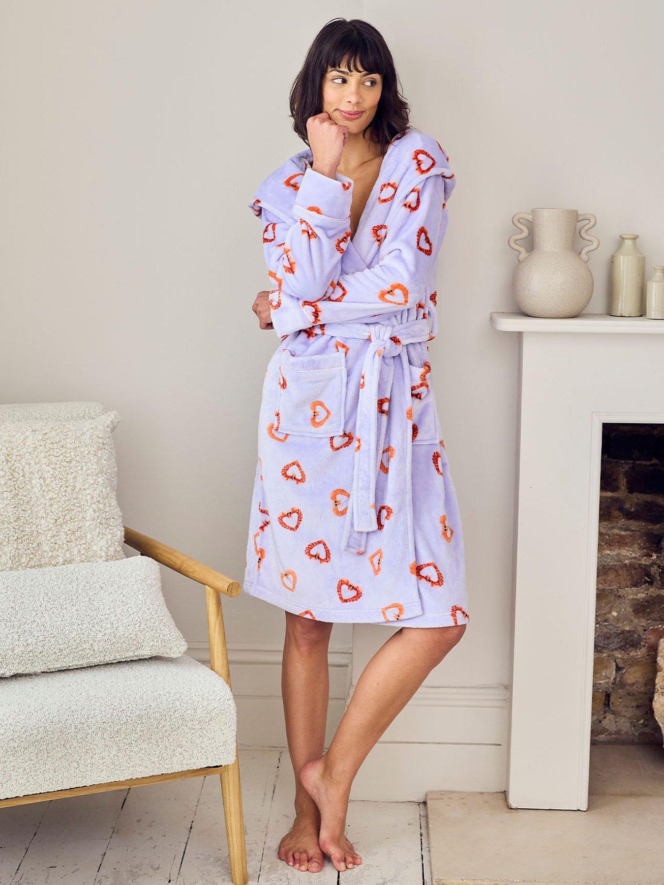 chelsea-peers-fleece-shrimp-heart-print-dressing-gown-lilac