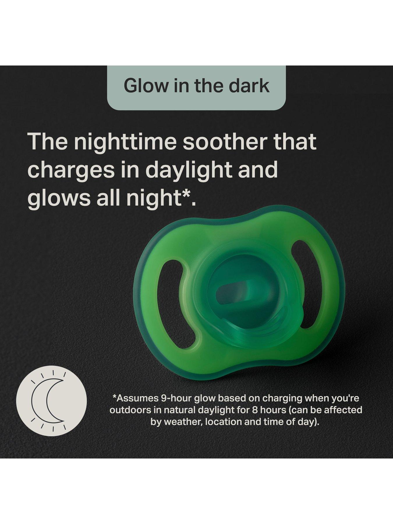 tommee-tippee-tt-2x-0-6m-ultralight-nightglow-sootherdetail