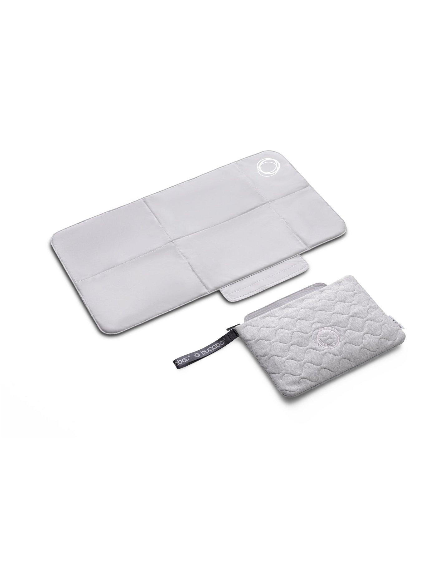 bugaboo-changing-clutch-light-grey-melangeback
