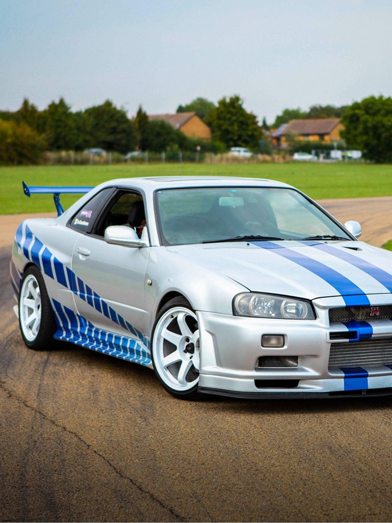 activity-superstore-double-supercar-junior-driving-experienceback