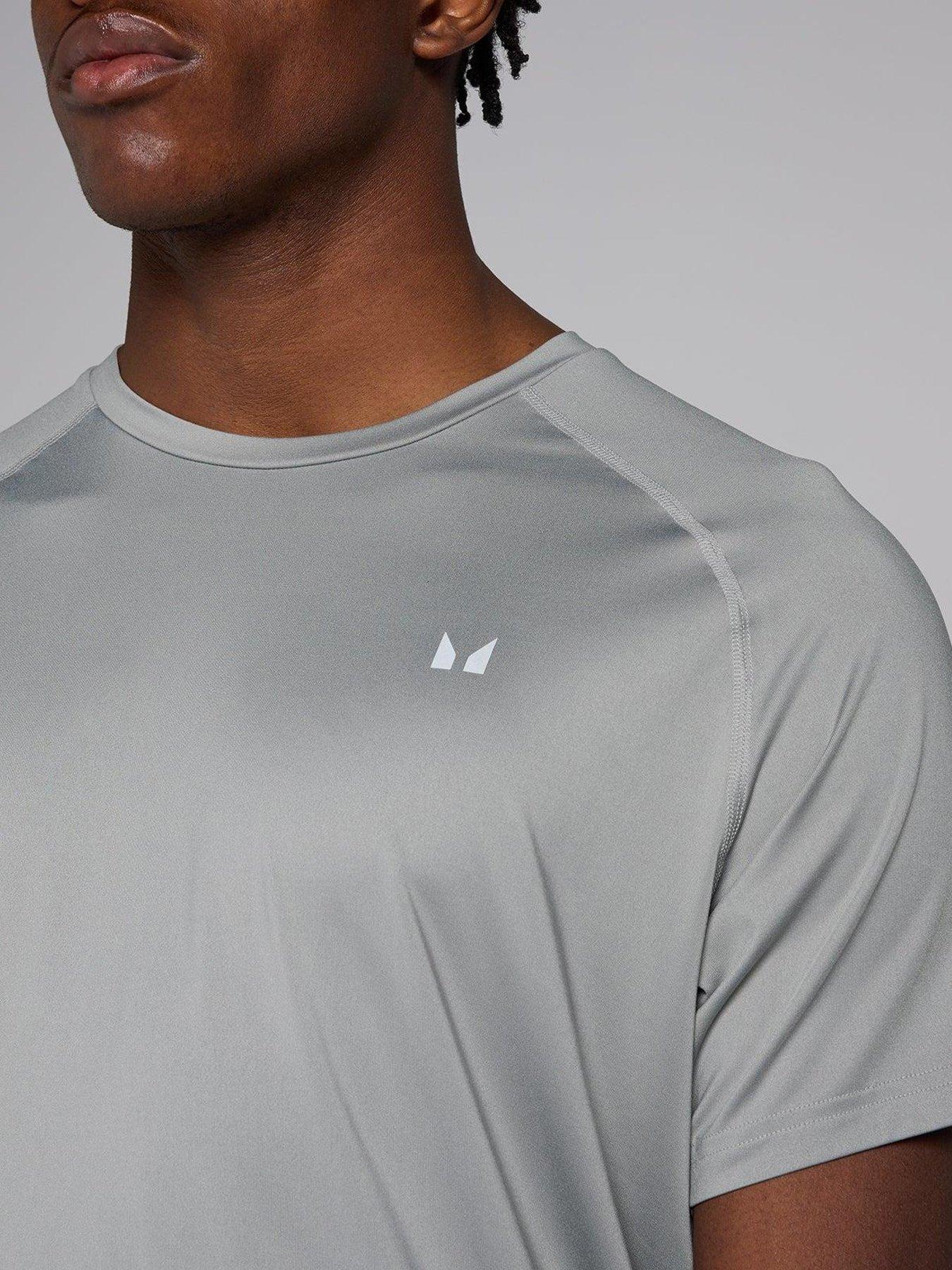 myprotein-mens-training-core-t-shirt-beigeoutfit
