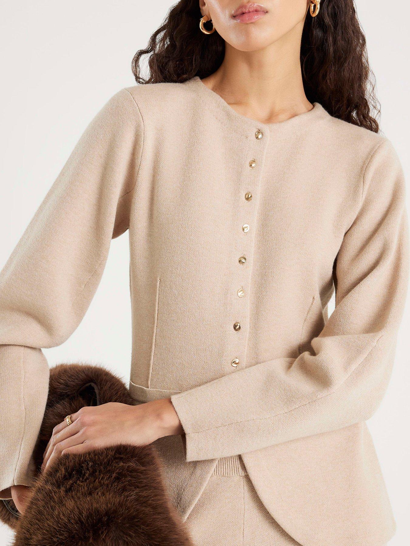 river-island-clean-structured-long-sleeve-cardigan-beigeoutfit