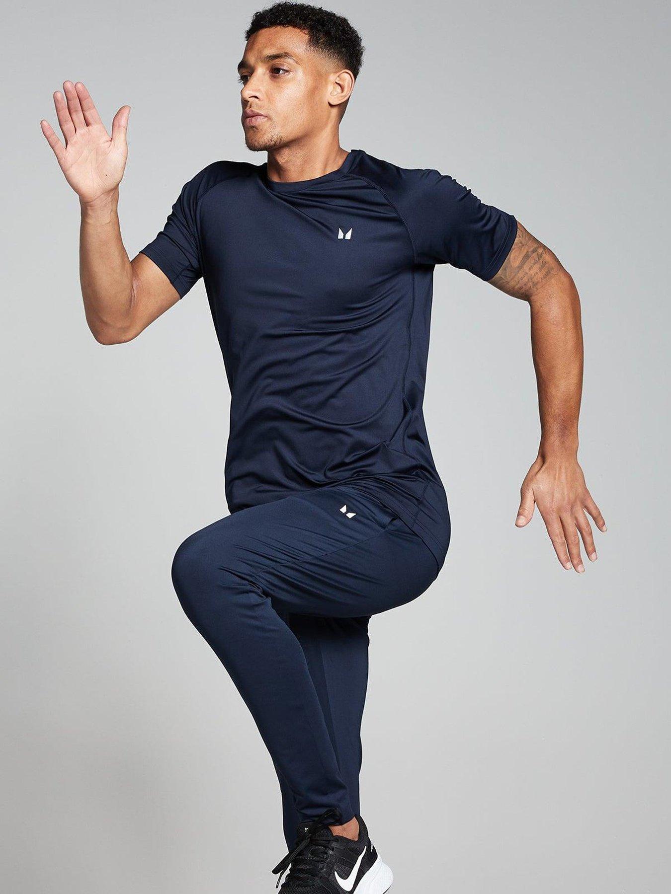 myprotein-mens-training-core-t-shirt-navyoutfit