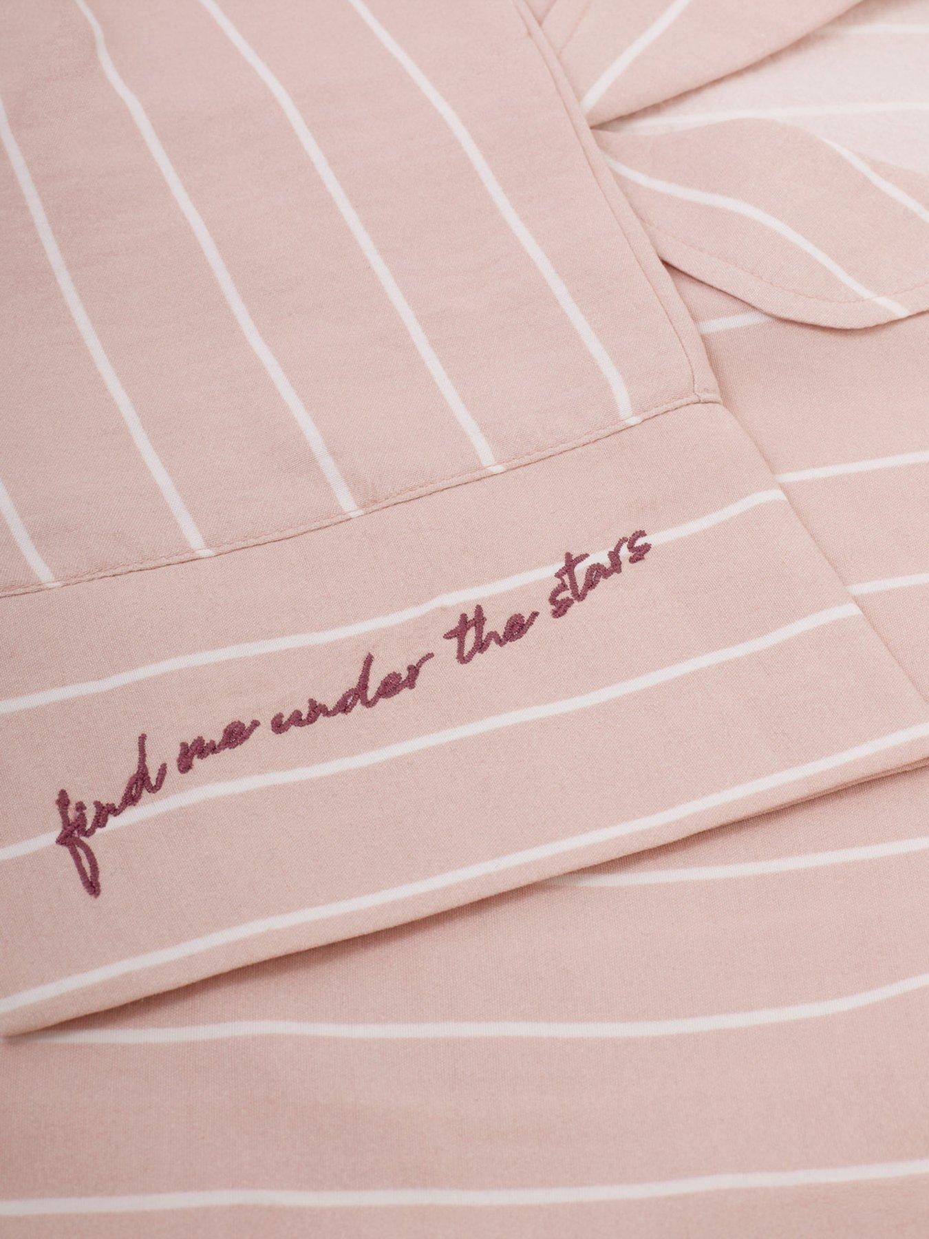 katie-loxton-gift-boxed-pyjama-set-pink-white-stripe-printdetail