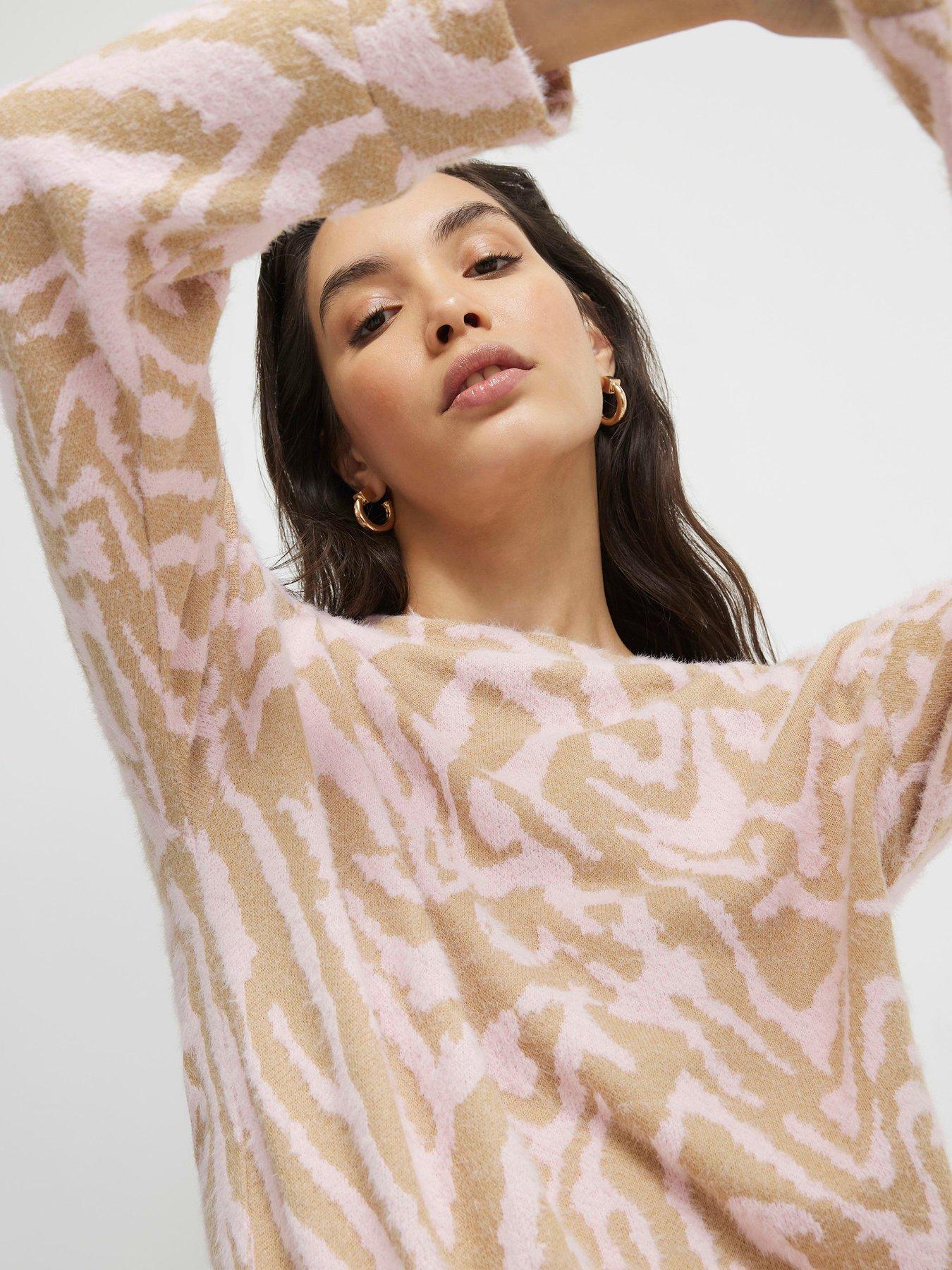 river-island-long-sleeve-zebra-cosy-top-pinkoutfit