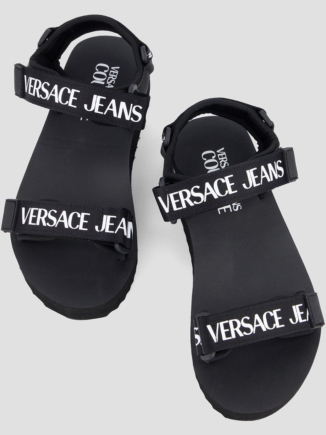 versace-jeans-couture-logo-strap-sandals-blackoutfit