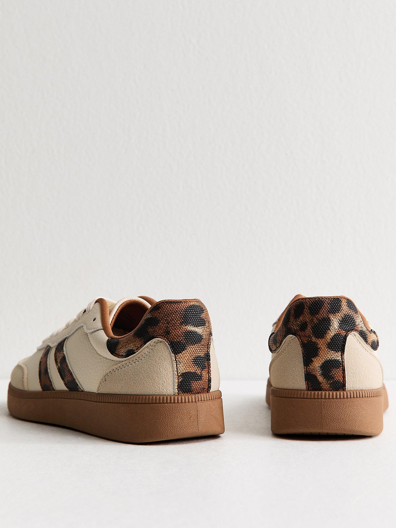 new-look-stone-panelled-faux-suede-leopard-trim-trainers-greyback