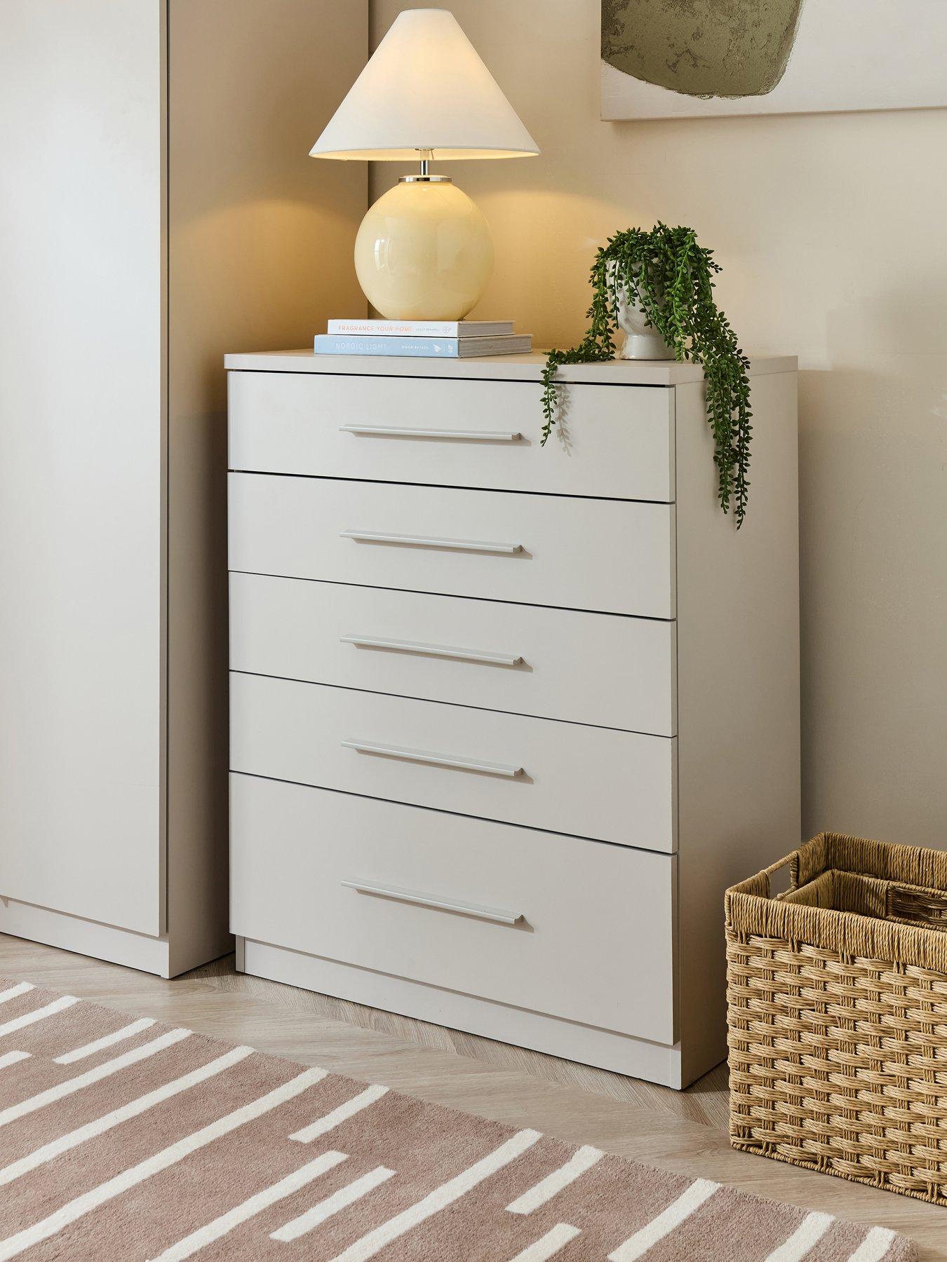 the-very-collection-murcia-5-drawer-chestfront