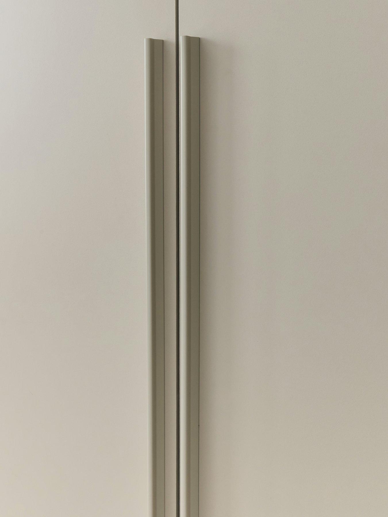 Image 5 of 7 of The Very Collection Murcia 3 Door Wardrobe - Oatmeal