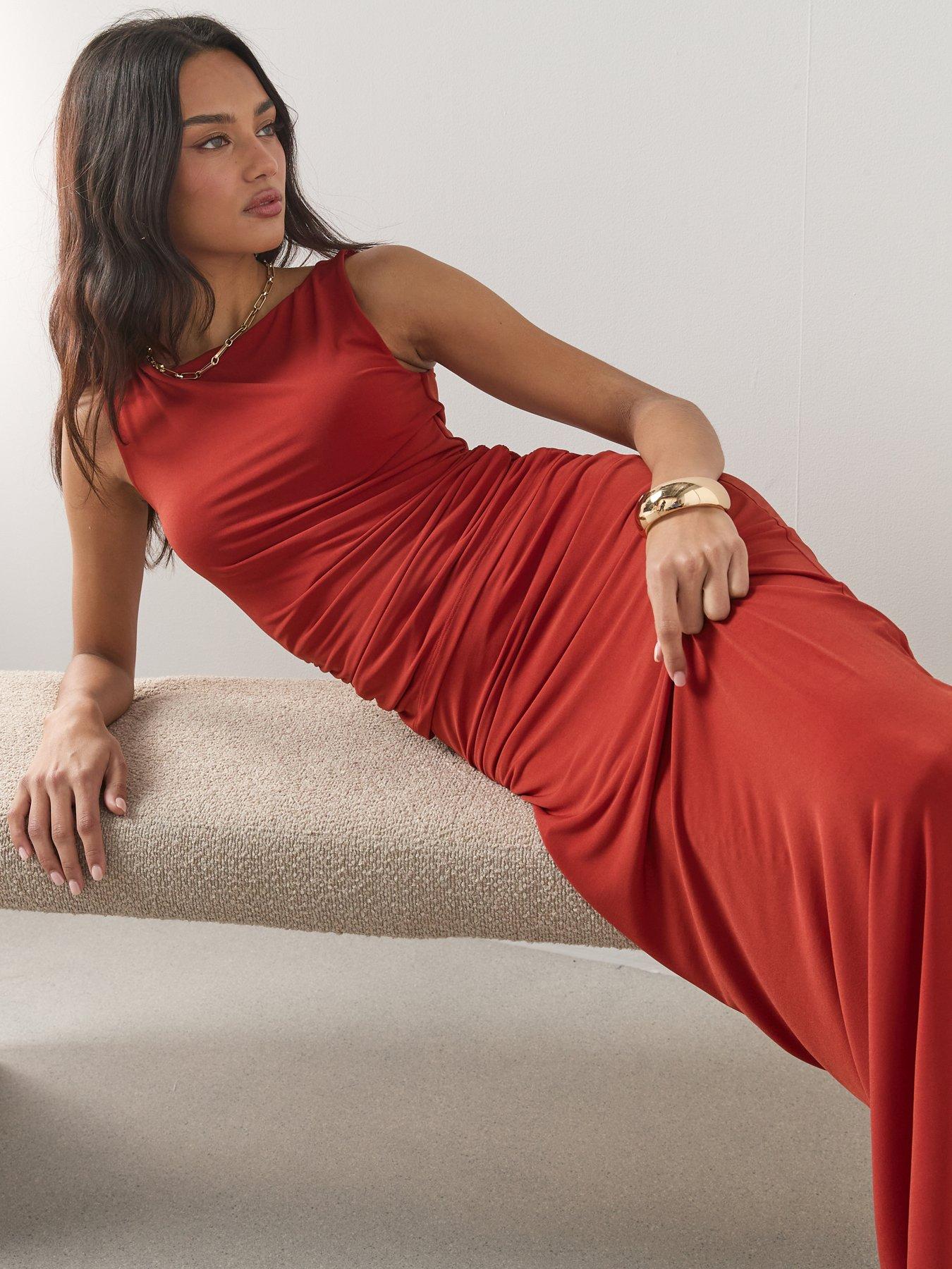 the-very-collection-ruched-slash-neck-top-co-ord-redoutfit