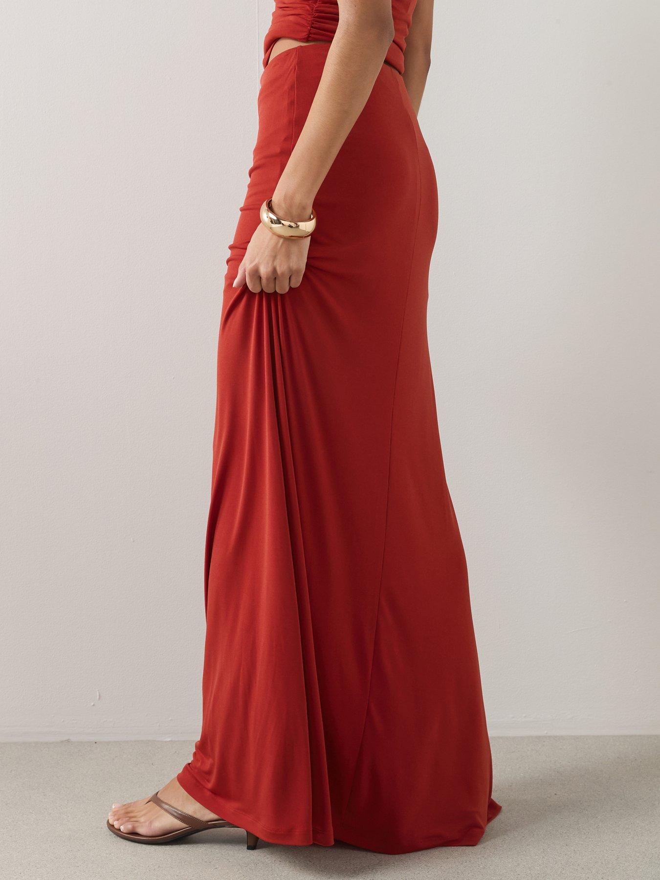 the-very-collection-maxi-skirt-co-ord-reddetail