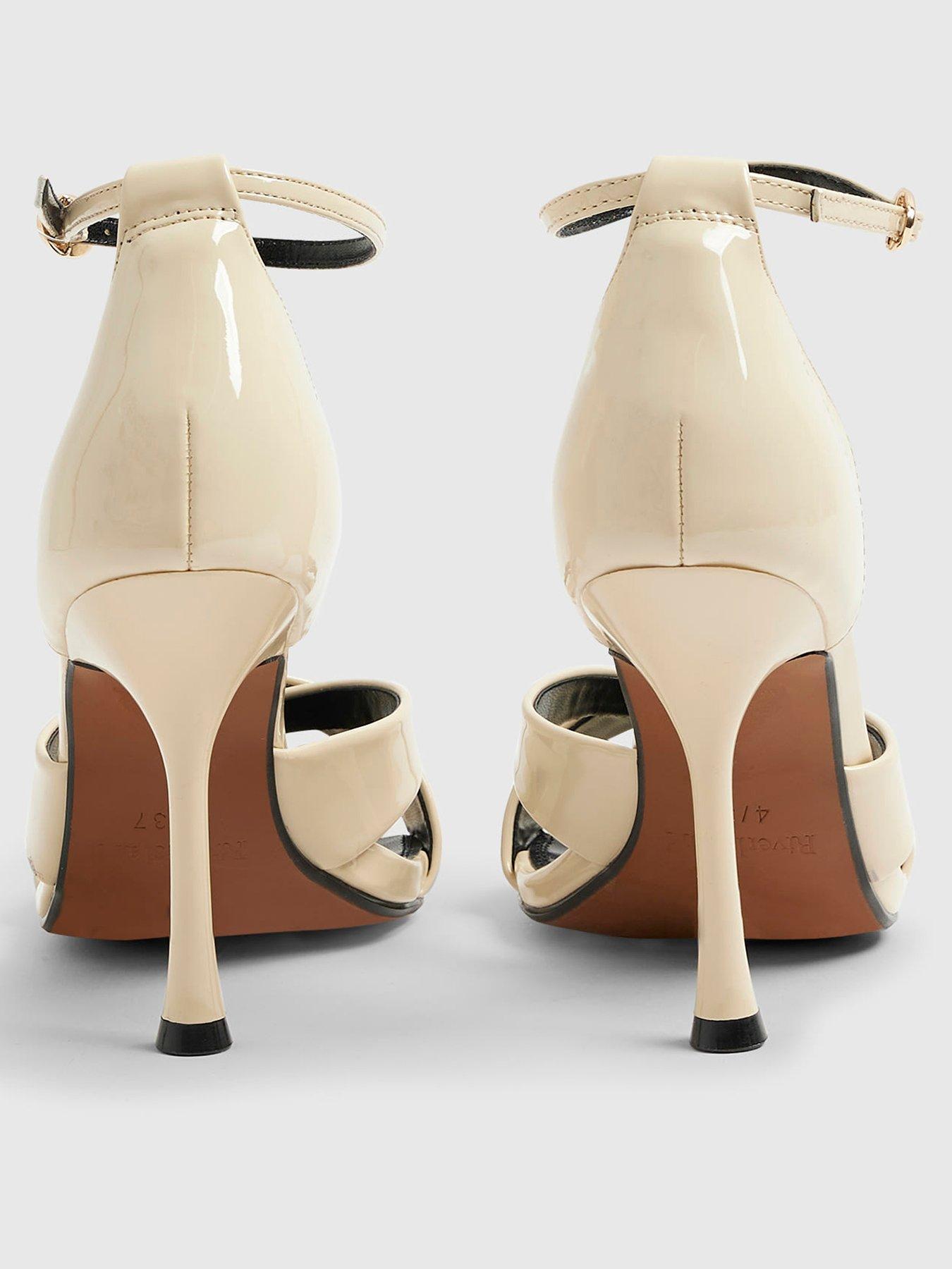 river-island-crossstrap-barely-there-sandal-creamoutfit