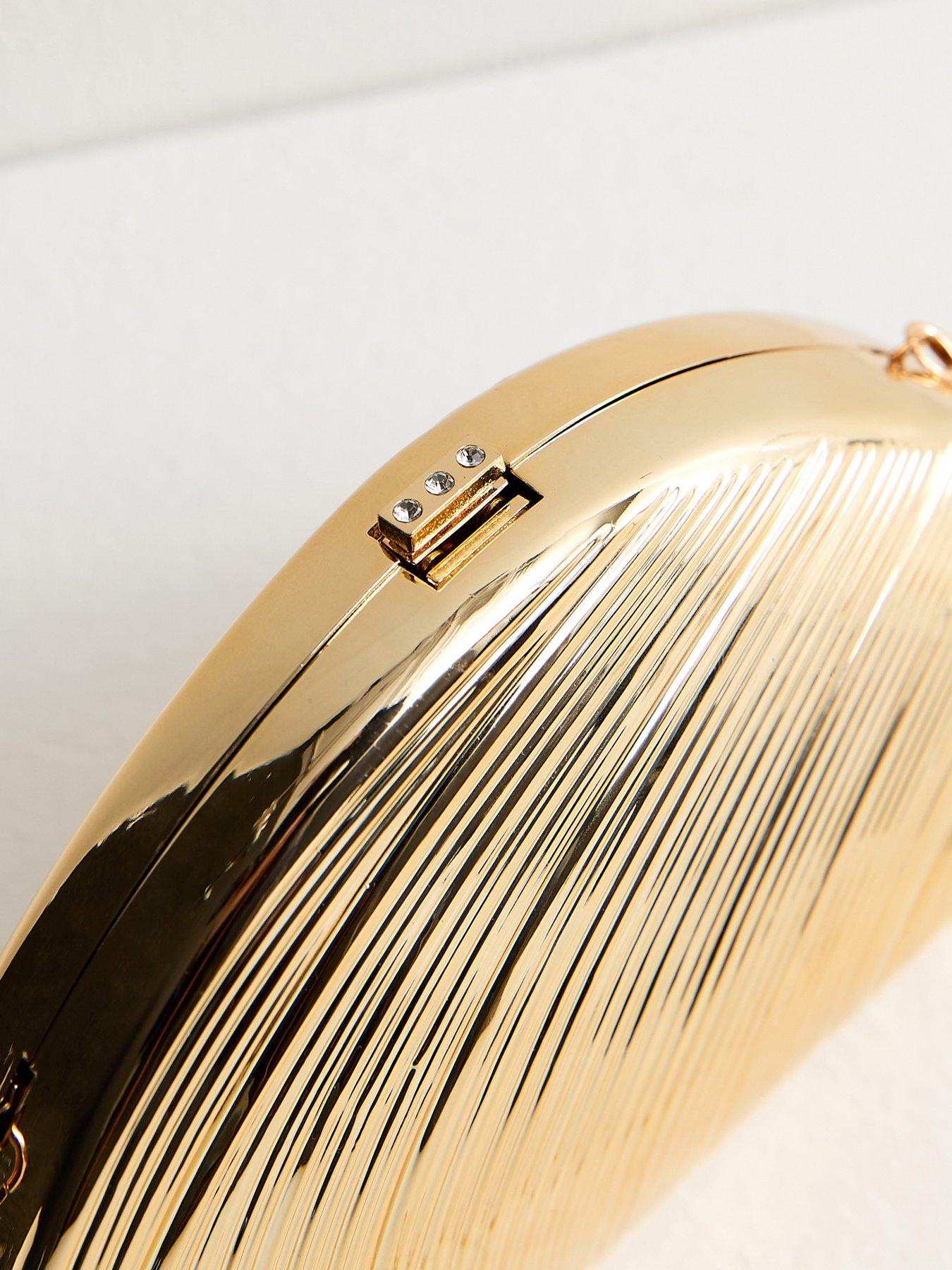 new-look-gold-tone-clam-shell-box-clutchoutfit