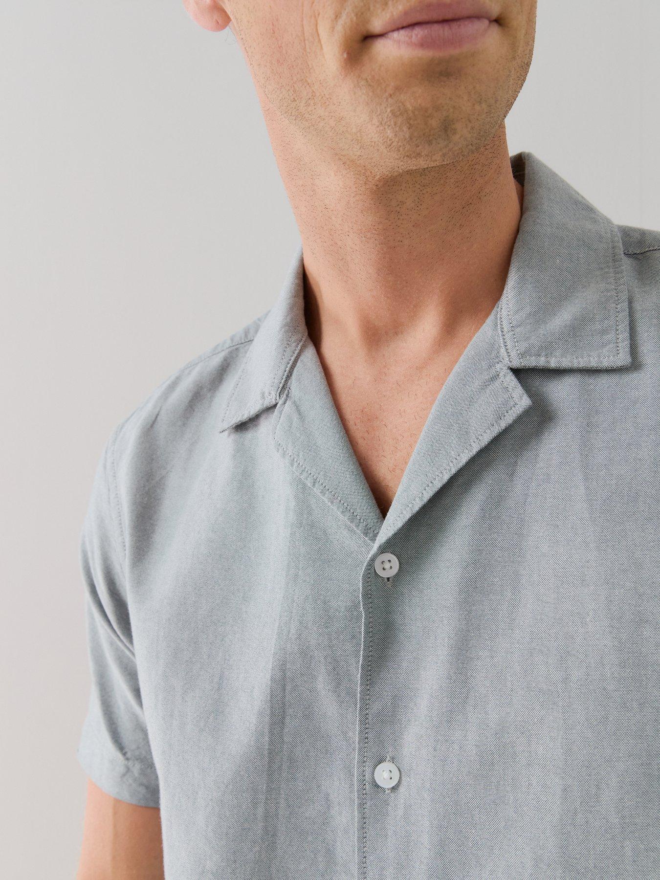 Image 6 of 7 of The Very Collection Short Sleeve Revere Collar Oxford Shirt - Green Marl
