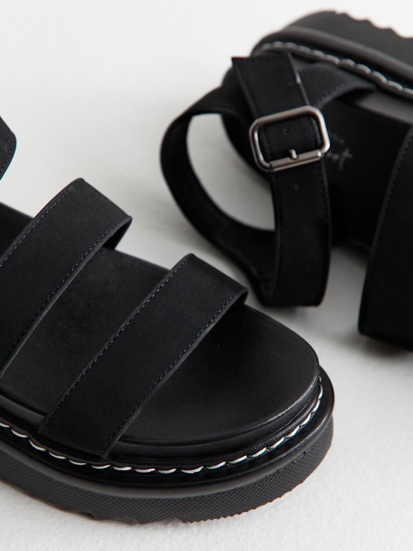 Image 5 of 6 of New Look Faux Suede Flatform Sandals - Black