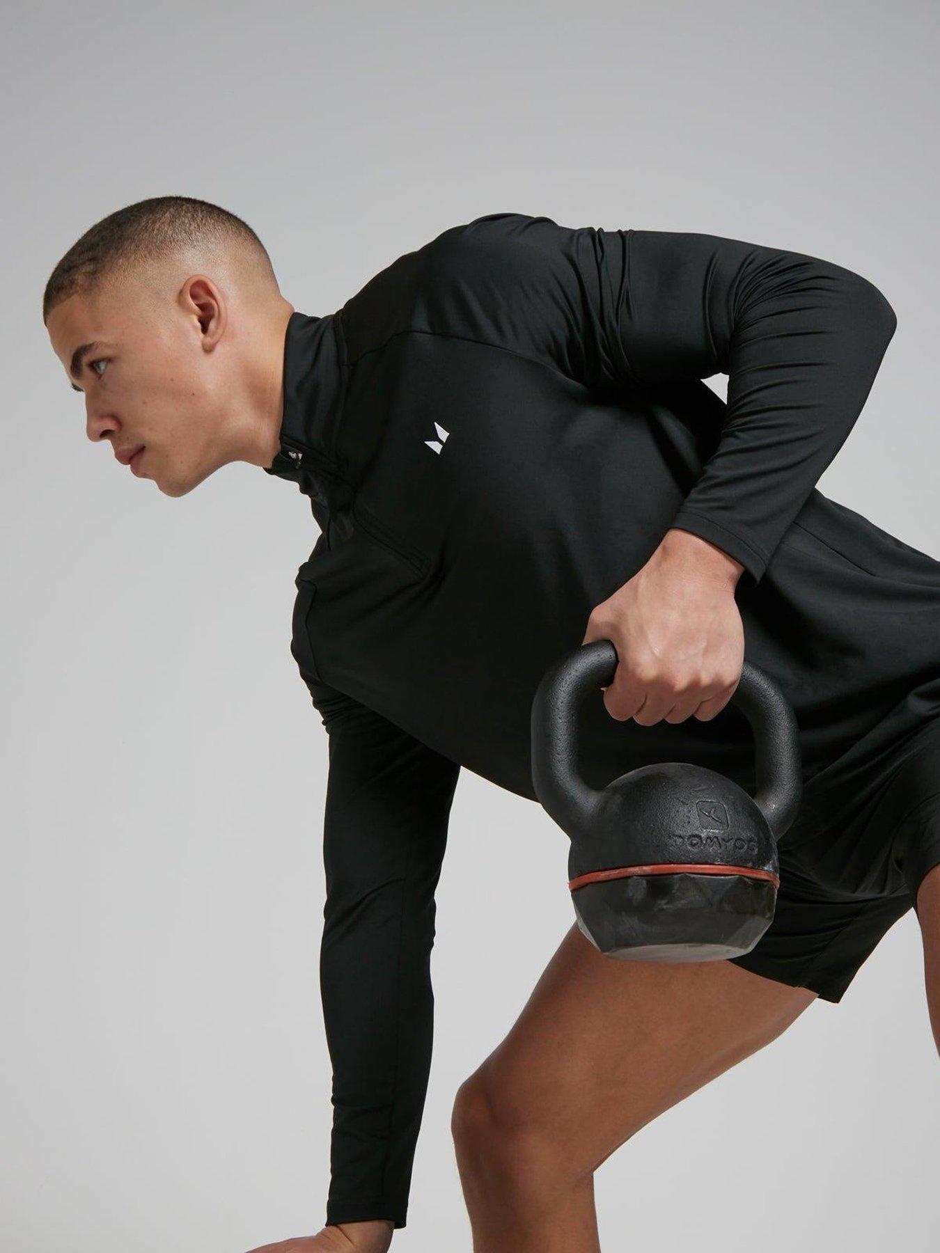 myprotein-mens-training-essentials-14-zip-blackoutfit