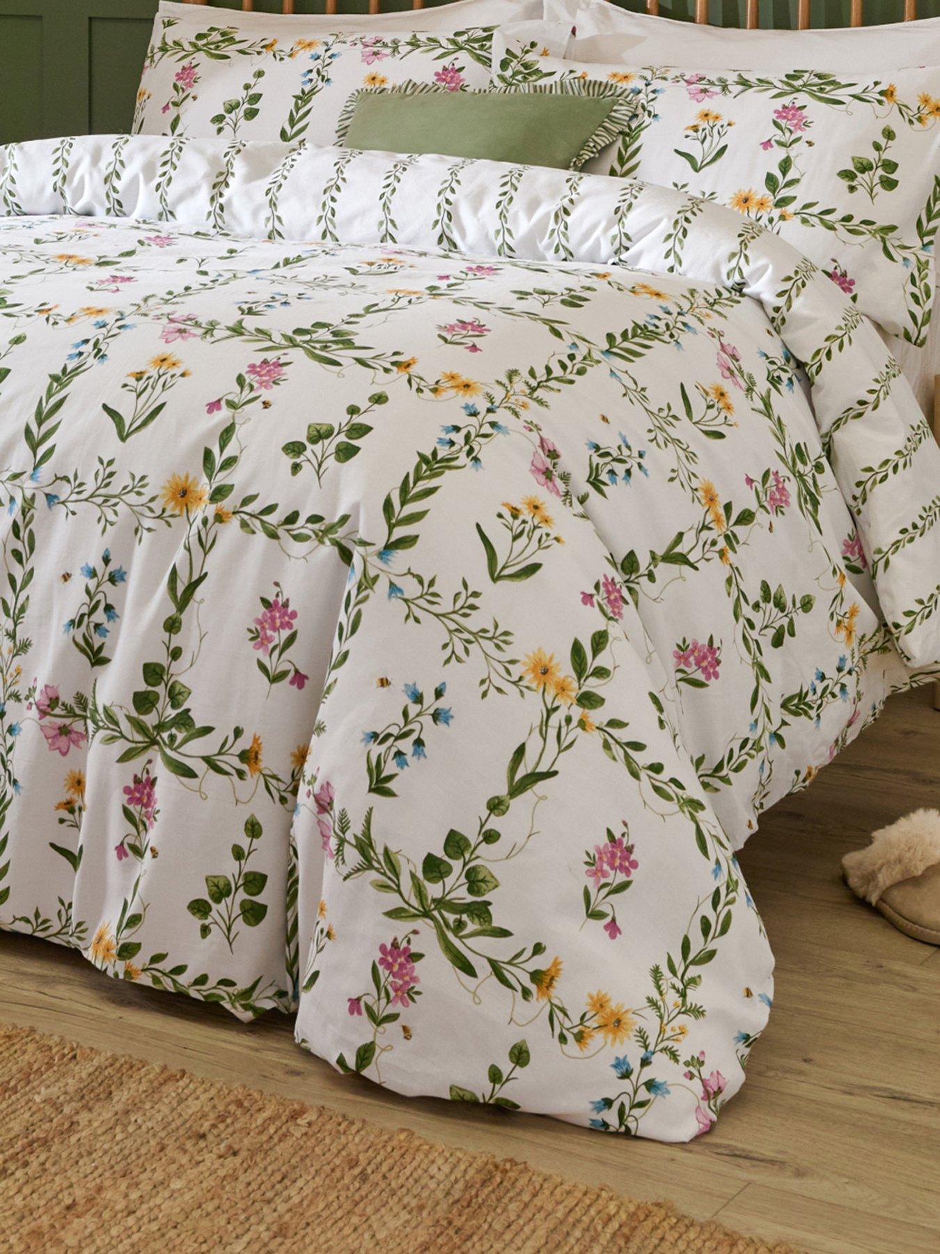 wylder-olivia-duvet-set-greenback