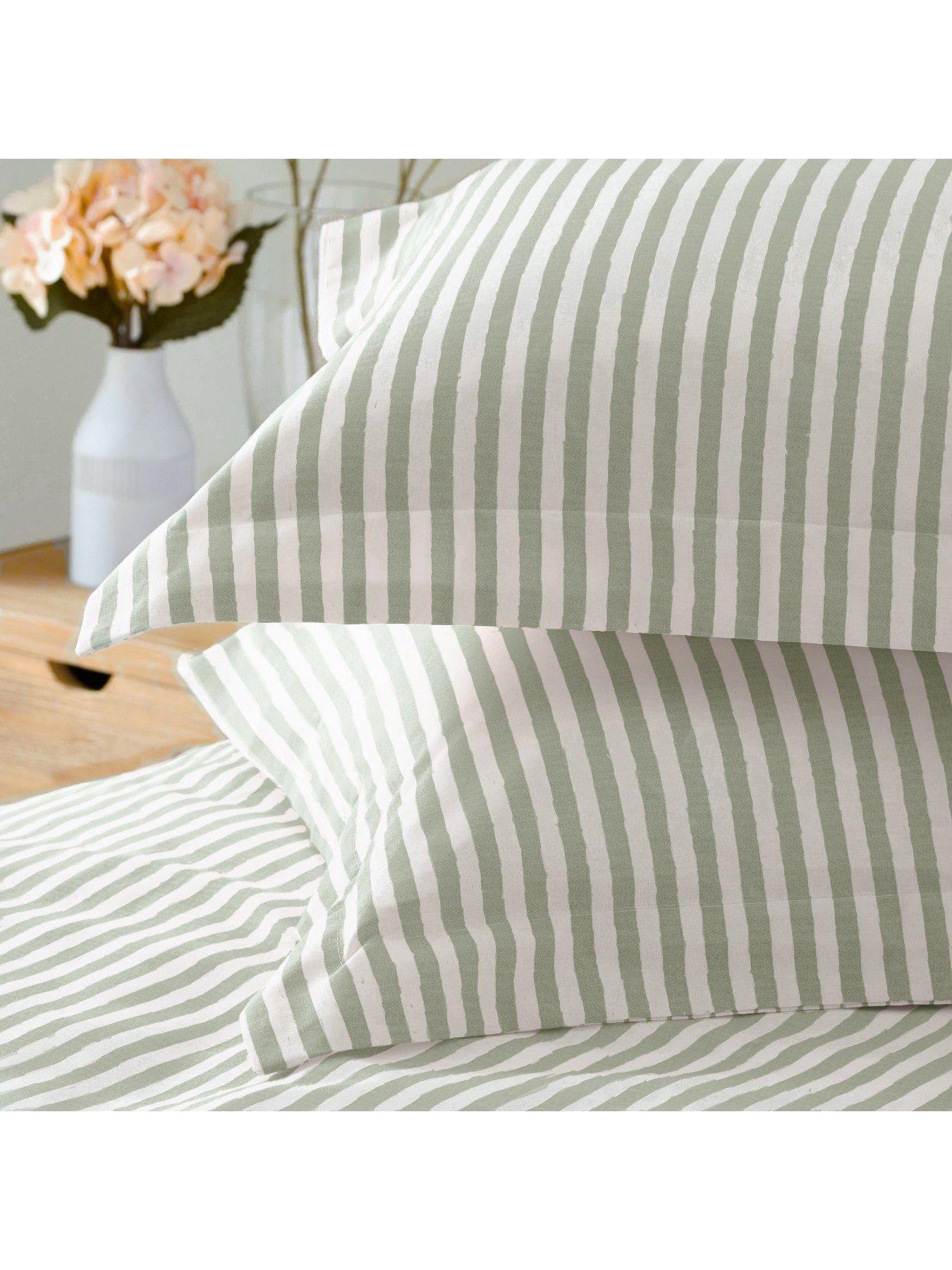 Image 3 of 4 of Yard Hebden Duvet Set Eucalyptus