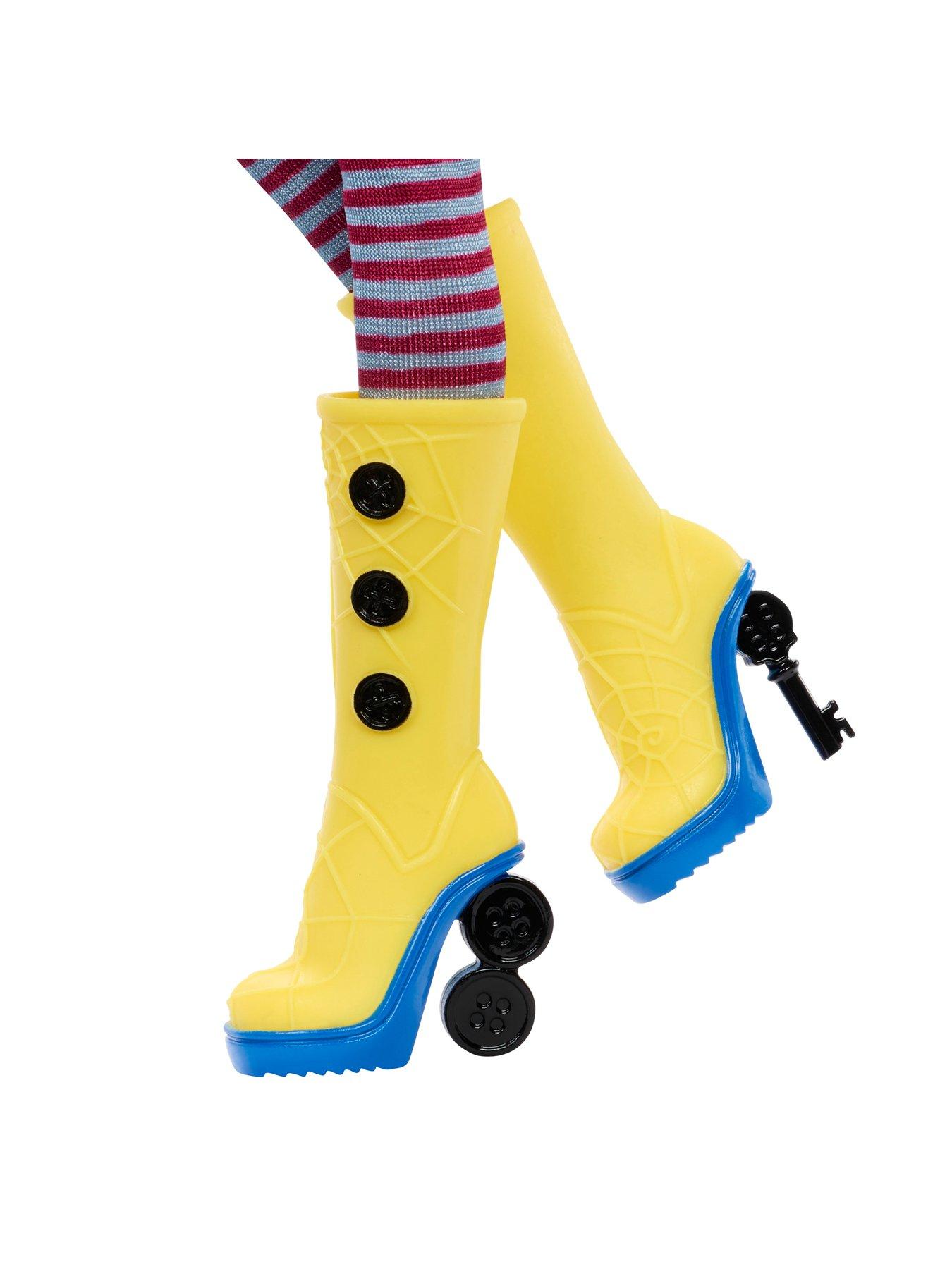 Image 7 of 7 of Monster High Monster High Skullector Coraline Collectible Doll in Yellow Raincoat with Cat