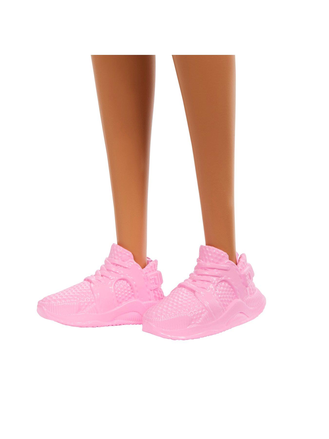 Image 5 of 7 of Barbie Barbie Careers Doctor Doll &amp; Accessory, Fashion Doll Wearing Removable Look with Stethoscope