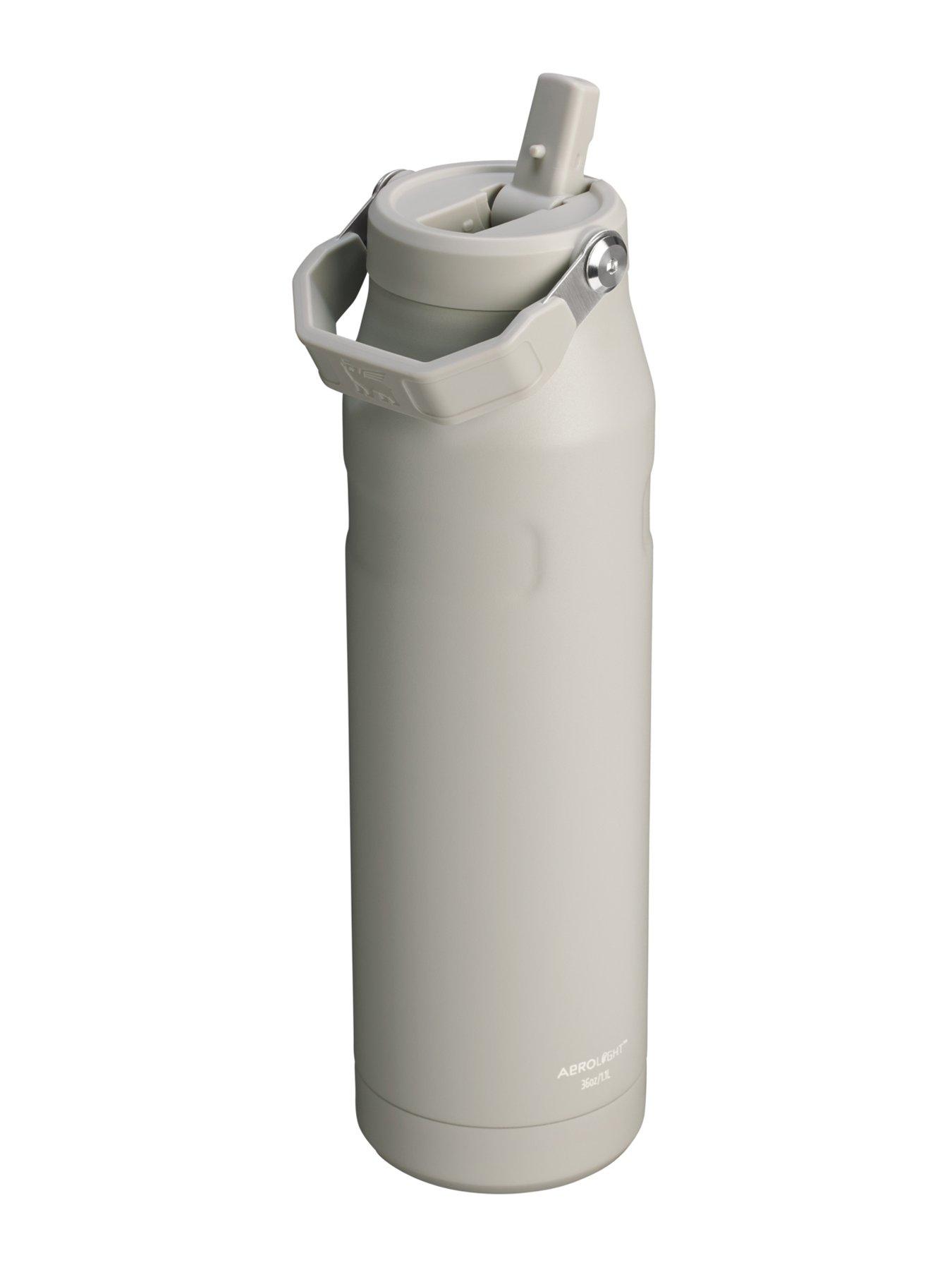 Image 2 of 3 of Stanley 1913 Iceflow Bottle Flip Straw 2.0 1.06l