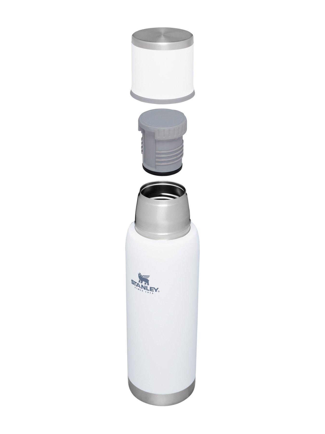 stanley-adventure-to-go-bottle-10lback