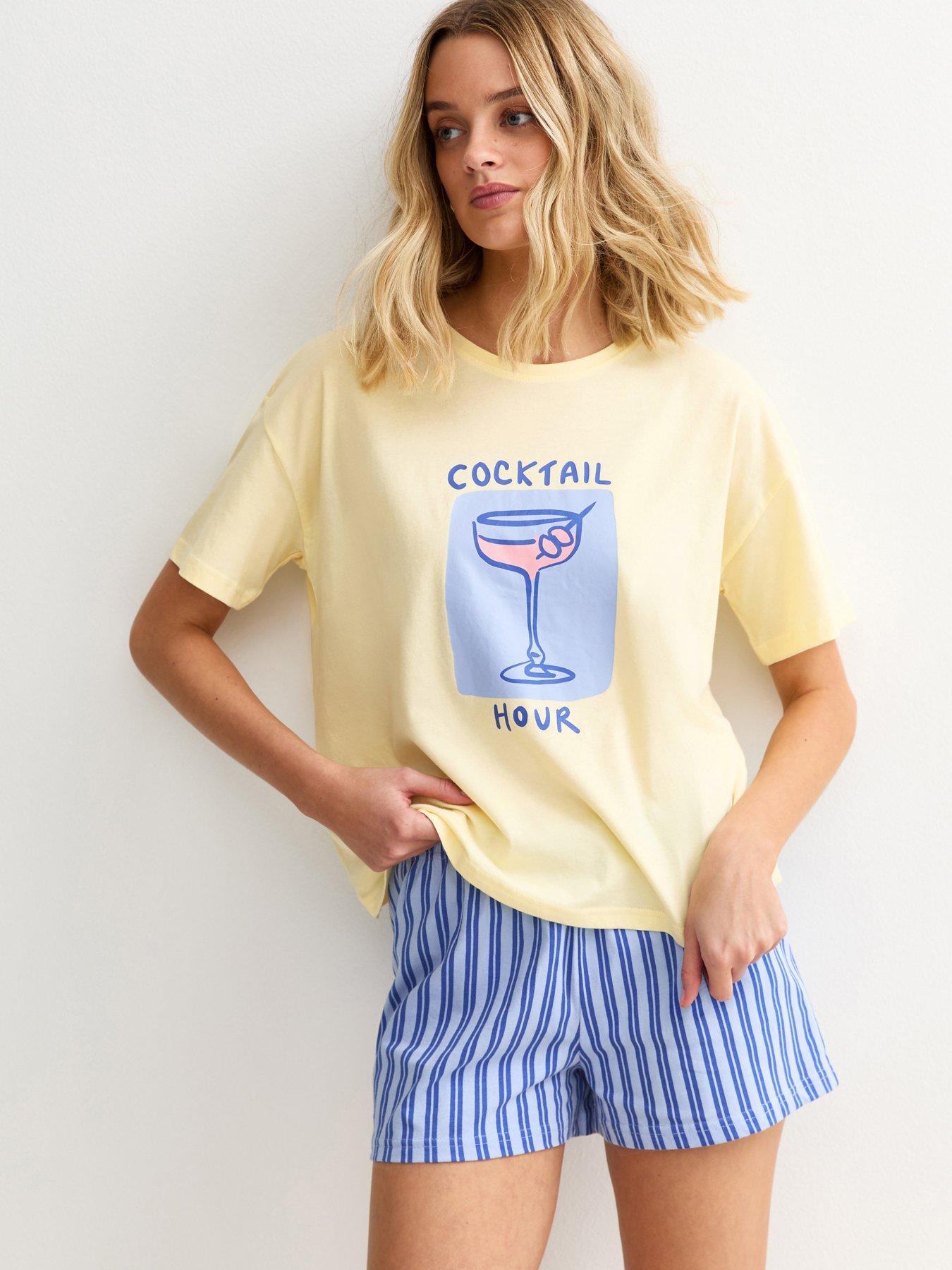 New Look Yellow Cocktail Hour Print T-Shirt And Shorts Pyjama Set - Blue