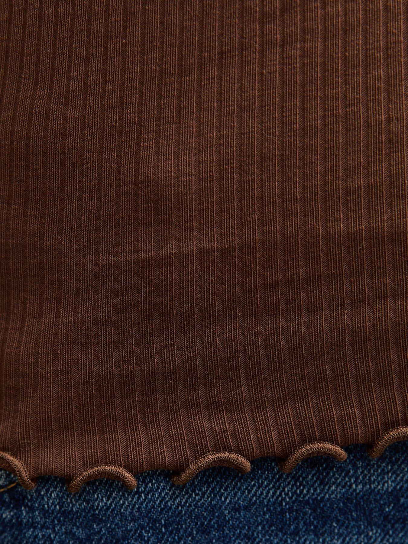 new-look-short-sleeve-frilly-trimmed-top-dark-browndetail