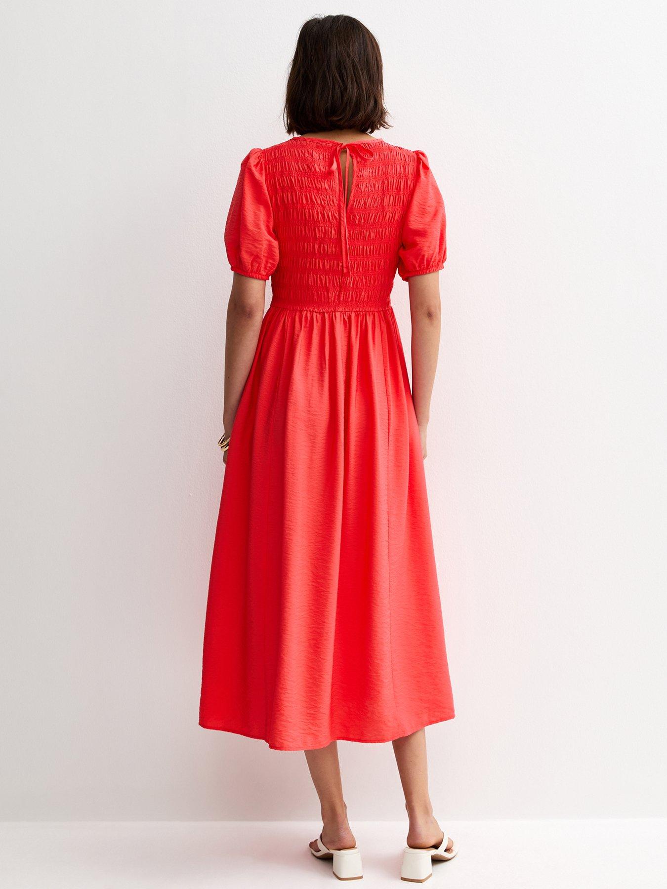 Image 2 of 5 of New Look Red Shirred Body Short Sleeve Midi Dress