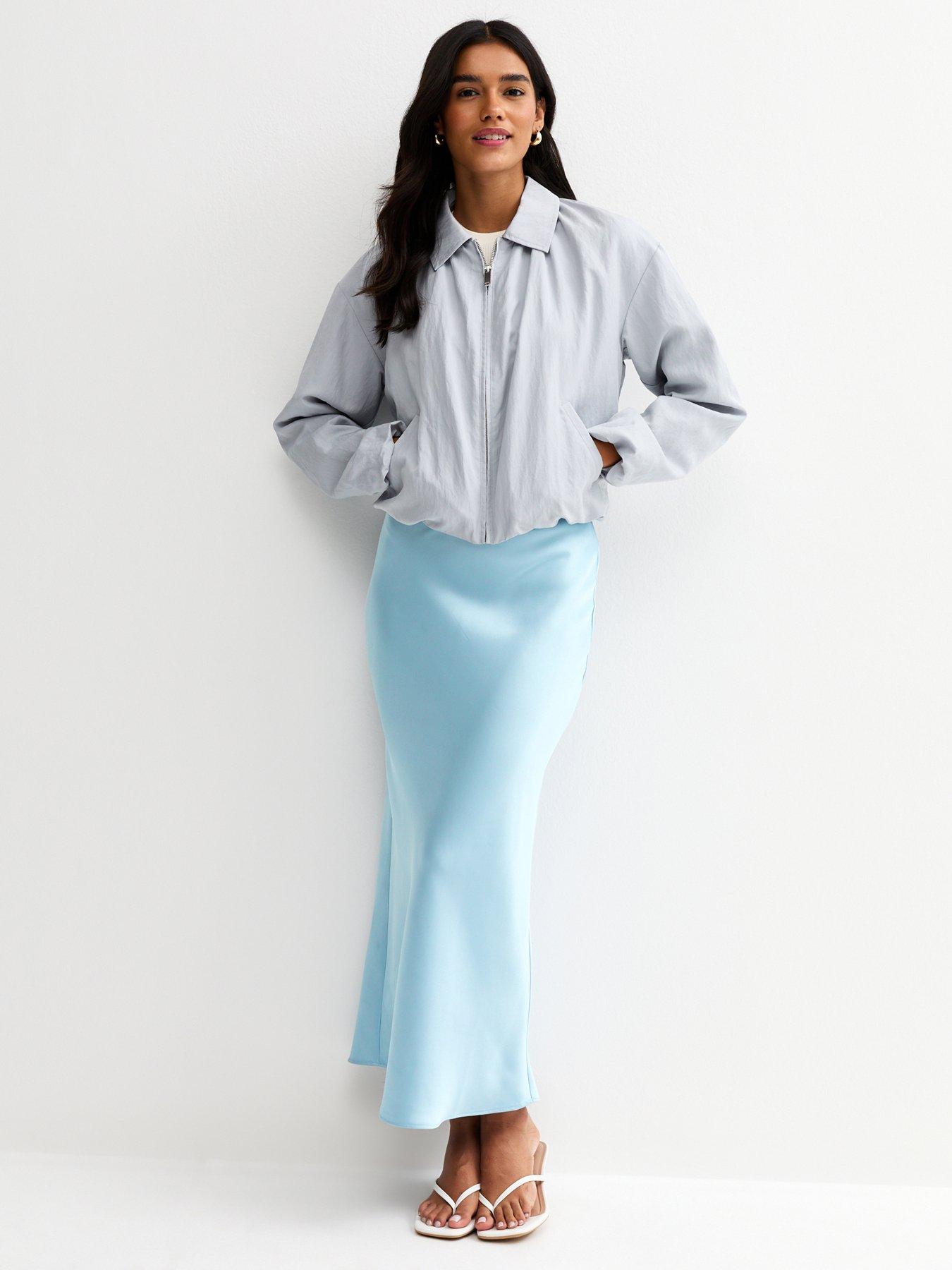 Image 3 of 5 of New Look Satin Bias Cut Midi Skirt - Light Blue