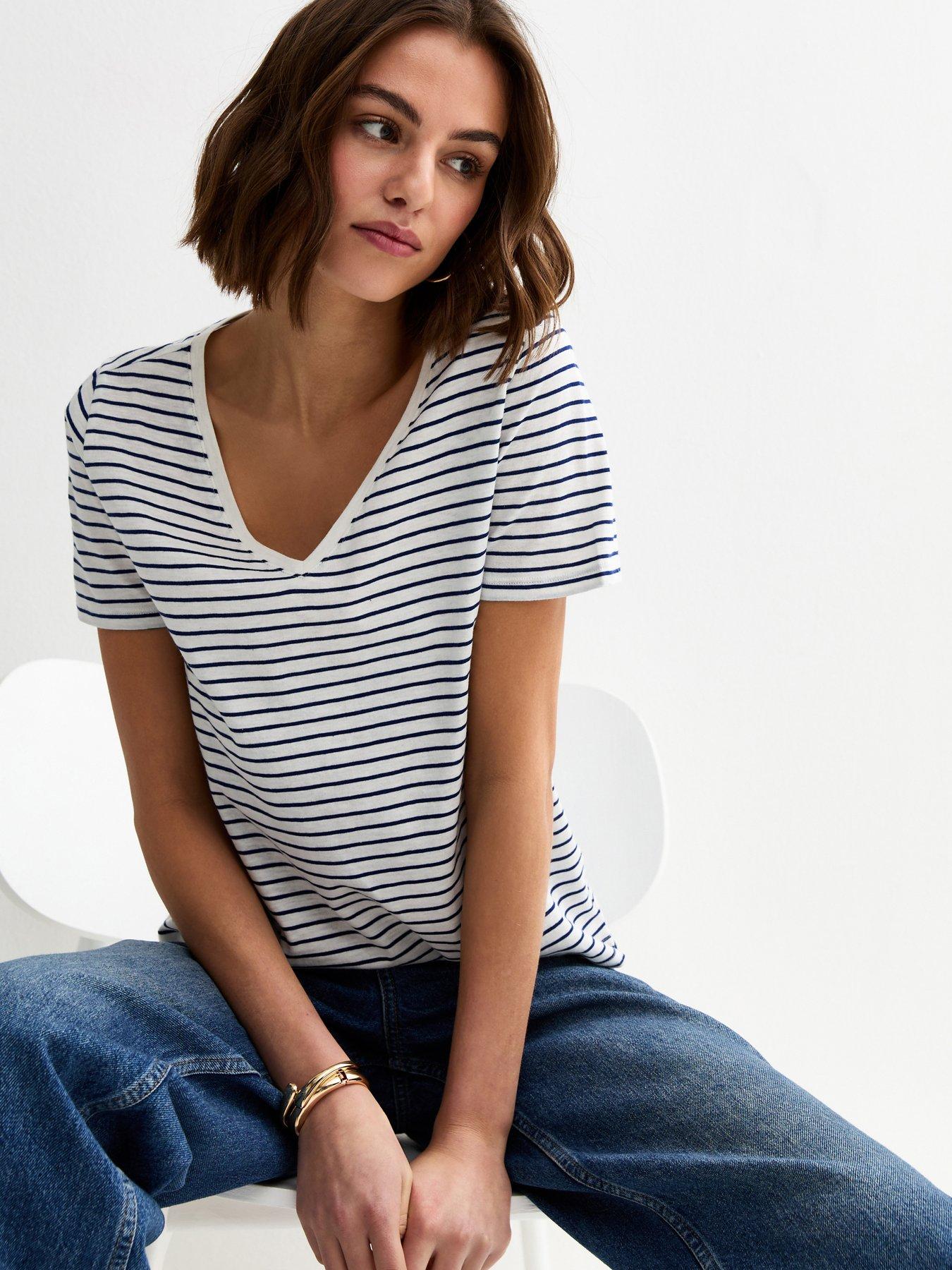 new-look-striped-v-neck-t-shirt-cream