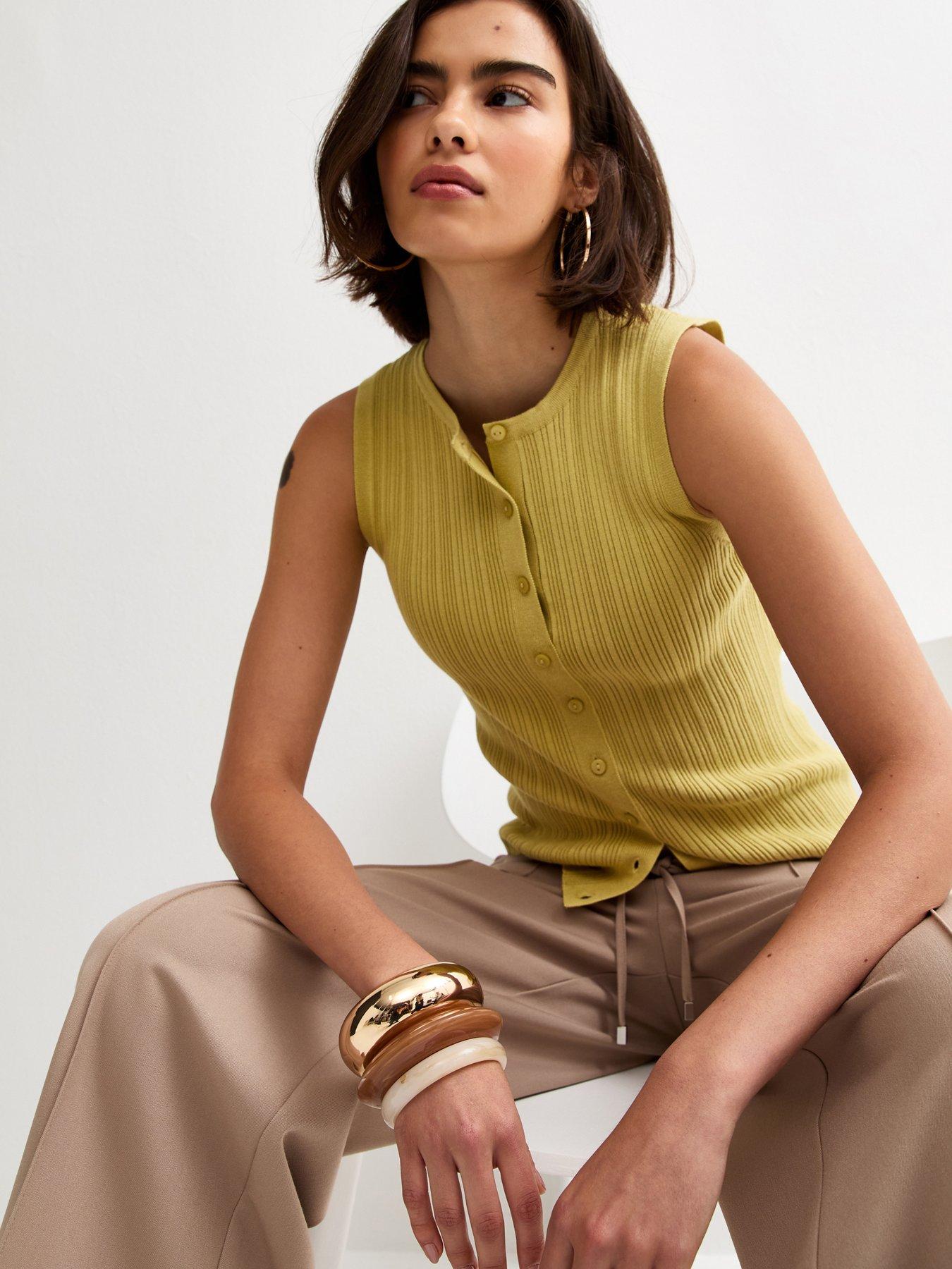 new-look-lightweight-rib-button-vest-top-greenoutfit