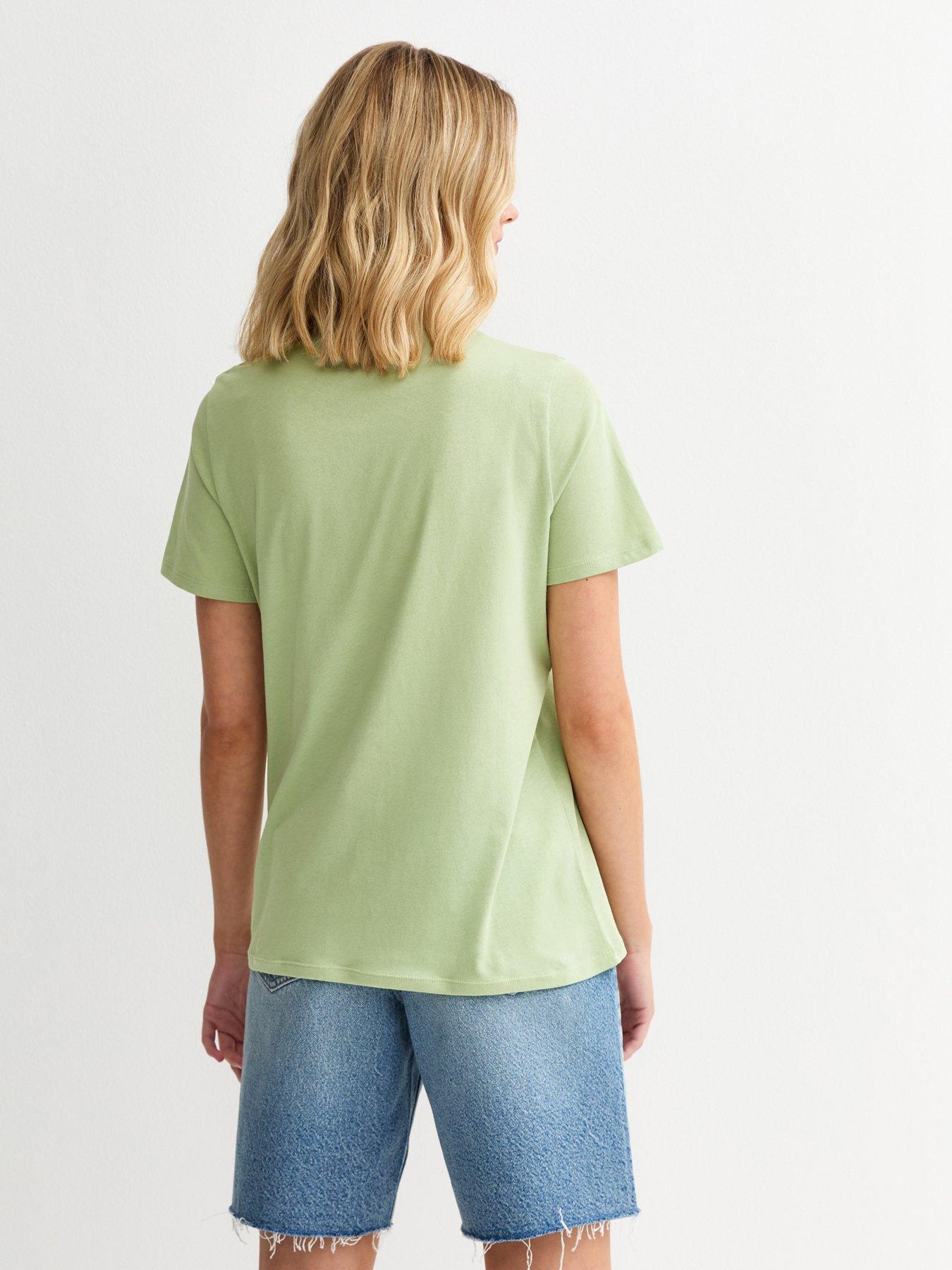 new-look-daisy-print-t-shirt-greenstillFront