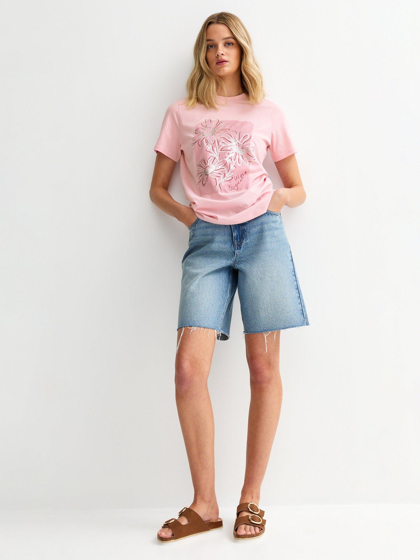 new-look-light-pink-foiled-flower-print-t-shirtback
