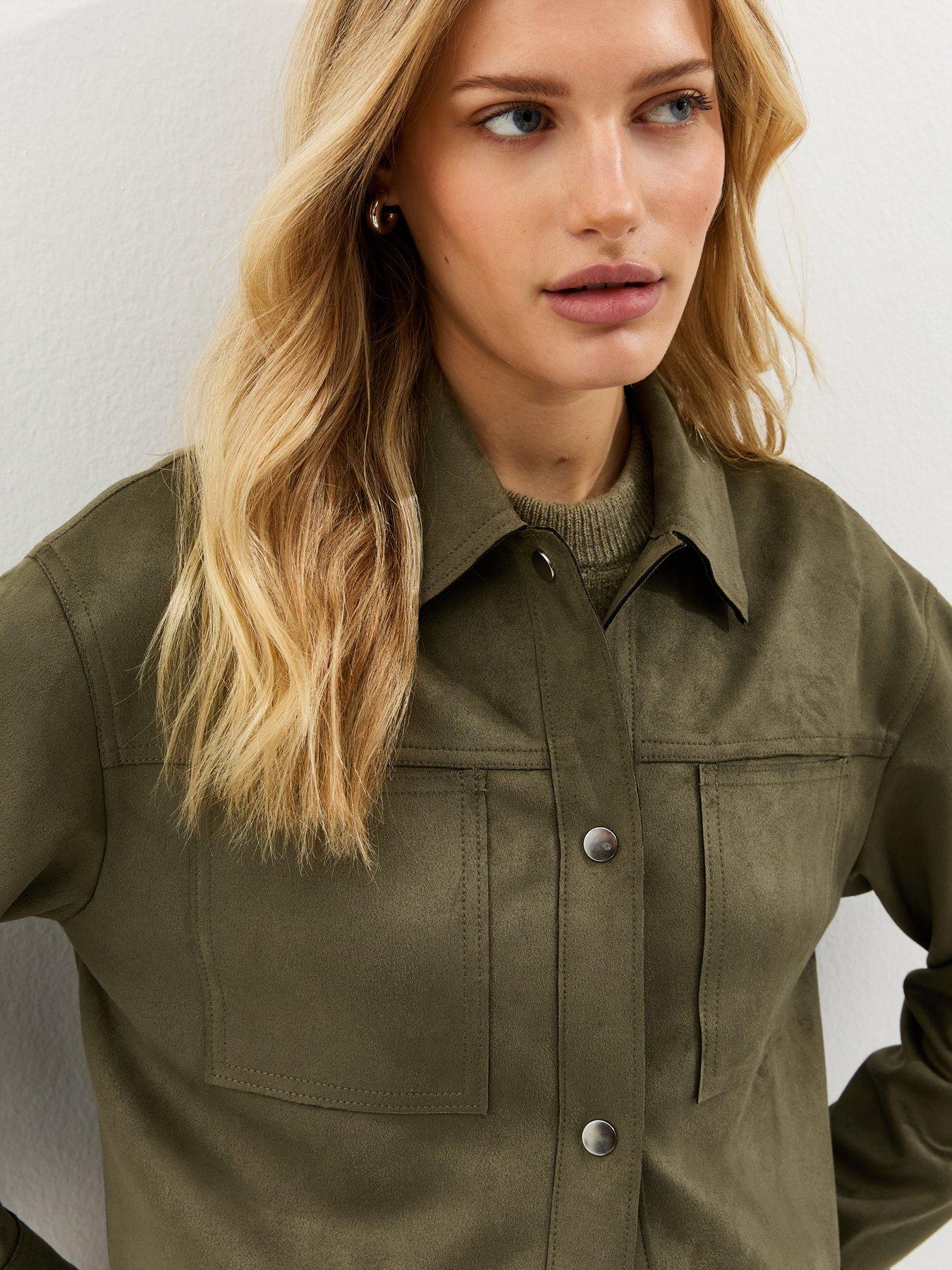 Image 4 of 5 of New Look Light Khaki Faux Suede Boxy Shacket